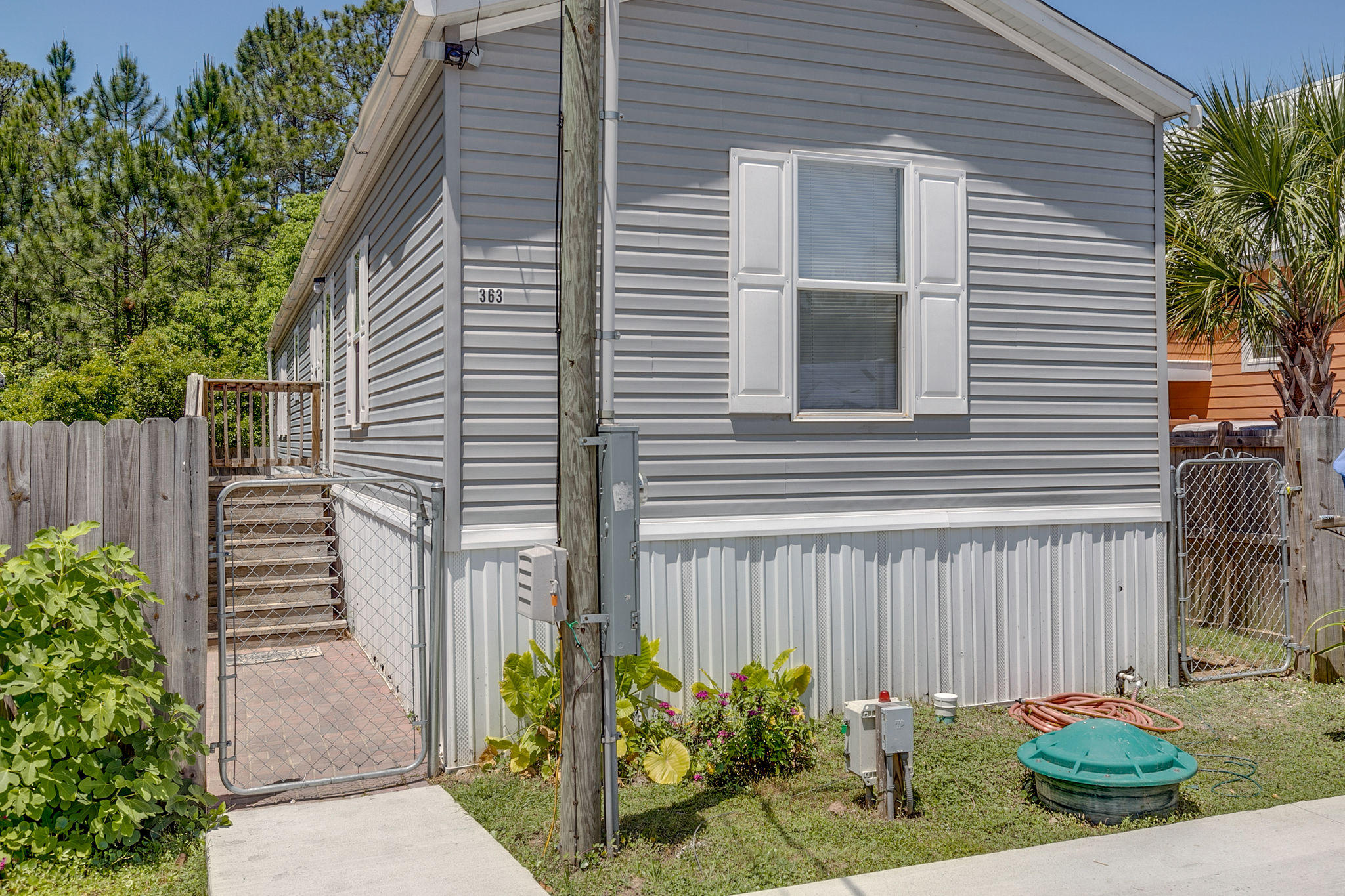 Town of Santa Rosa - Residential