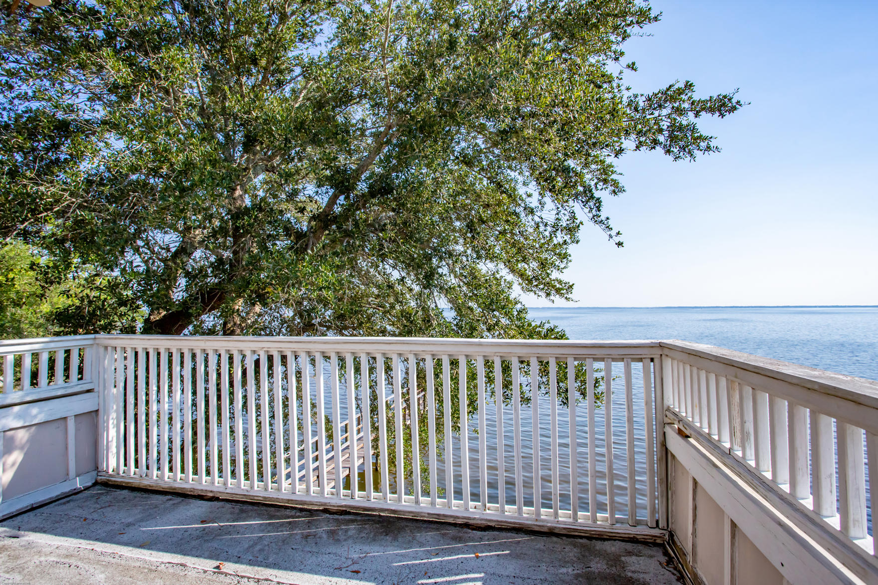 DRIFTWOOD SHORES - Residential