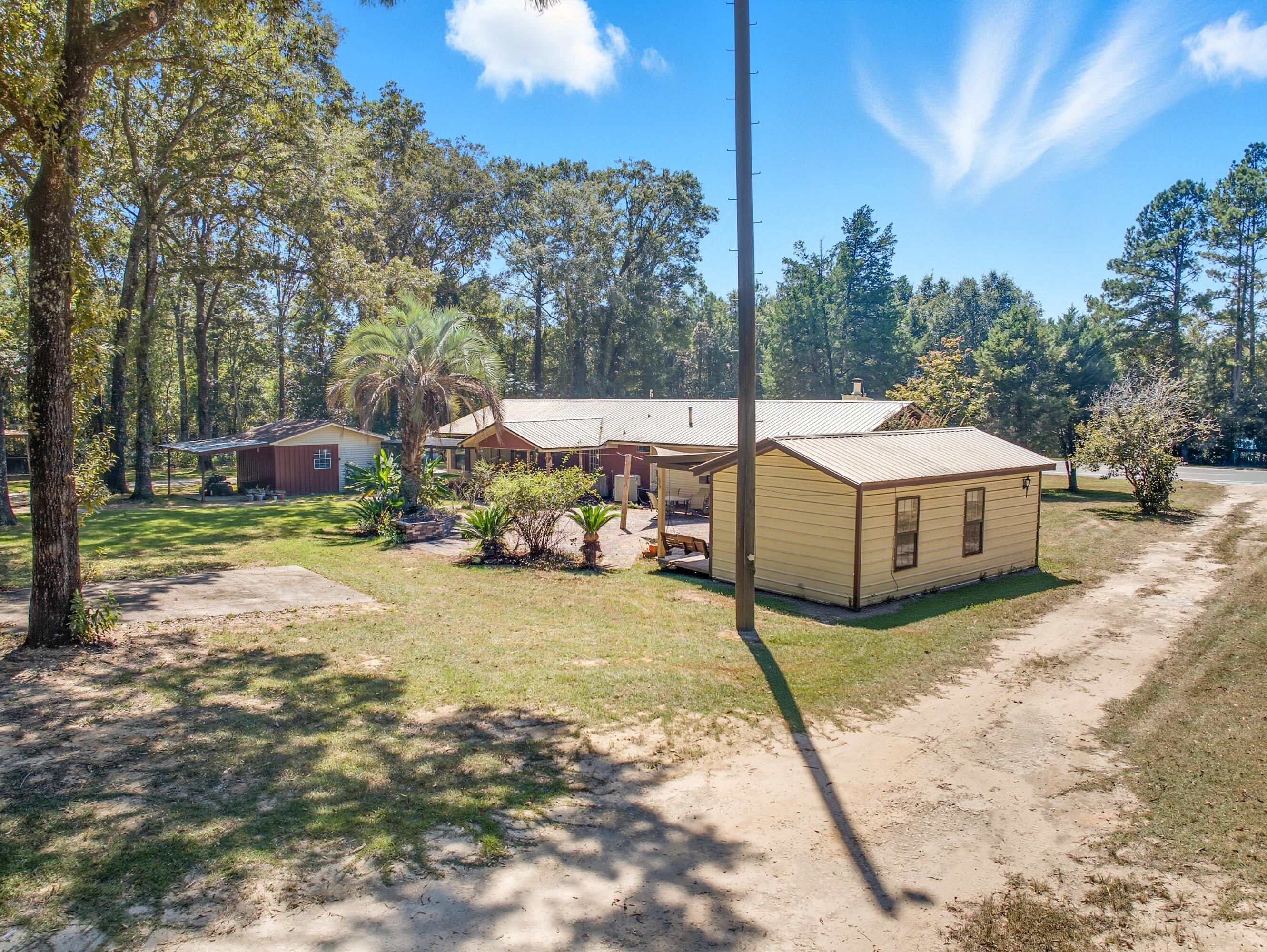 NO RECORDED SUBDIVISION - Residential