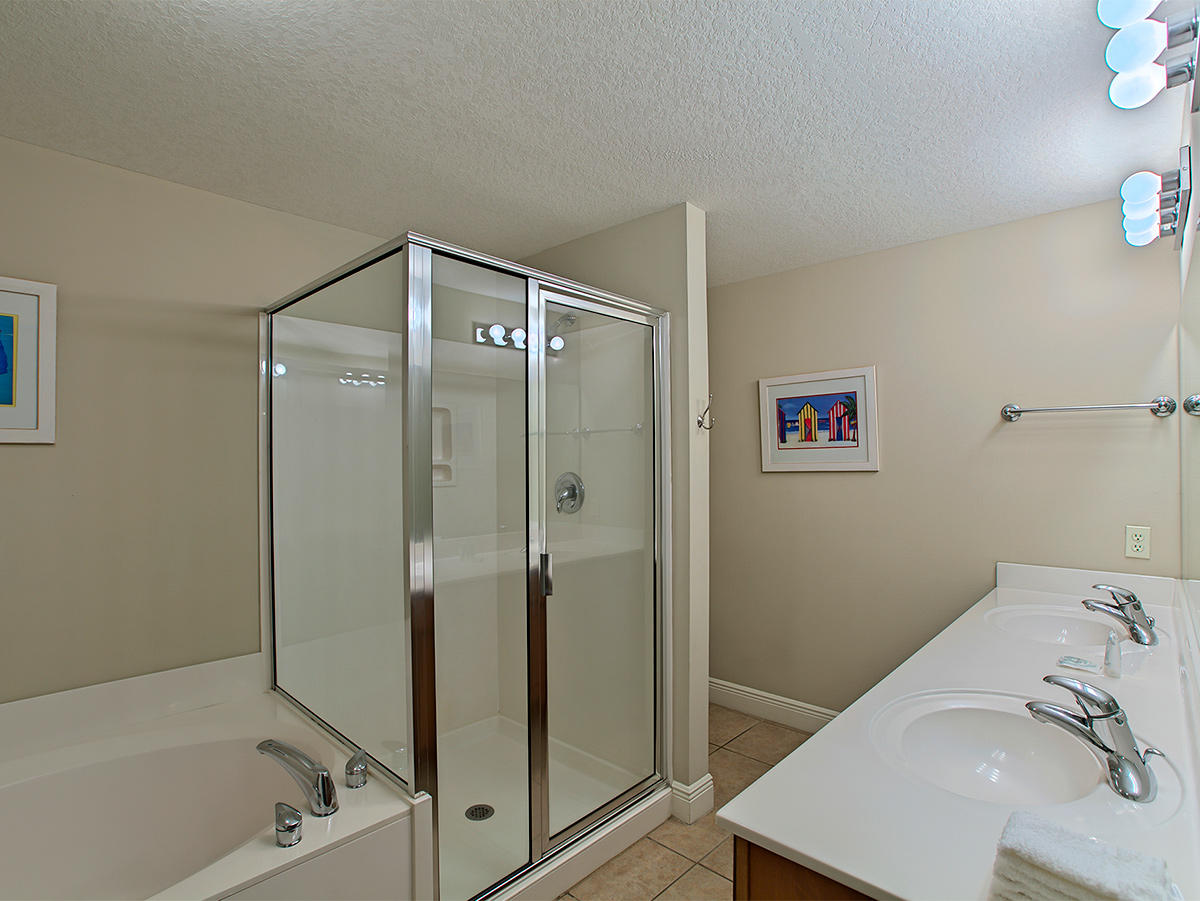 ARIEL DUNES I - Residential