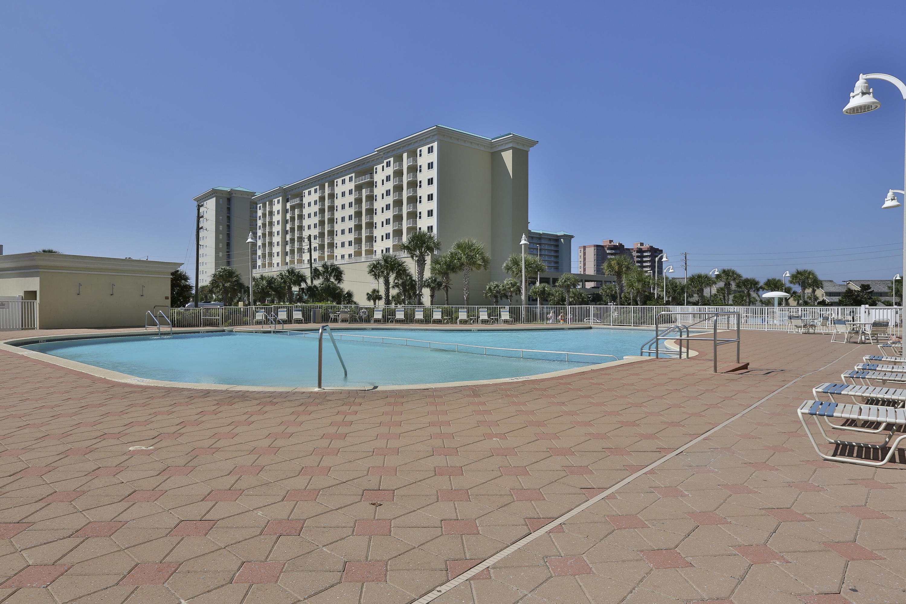 ARIEL DUNES I - Residential