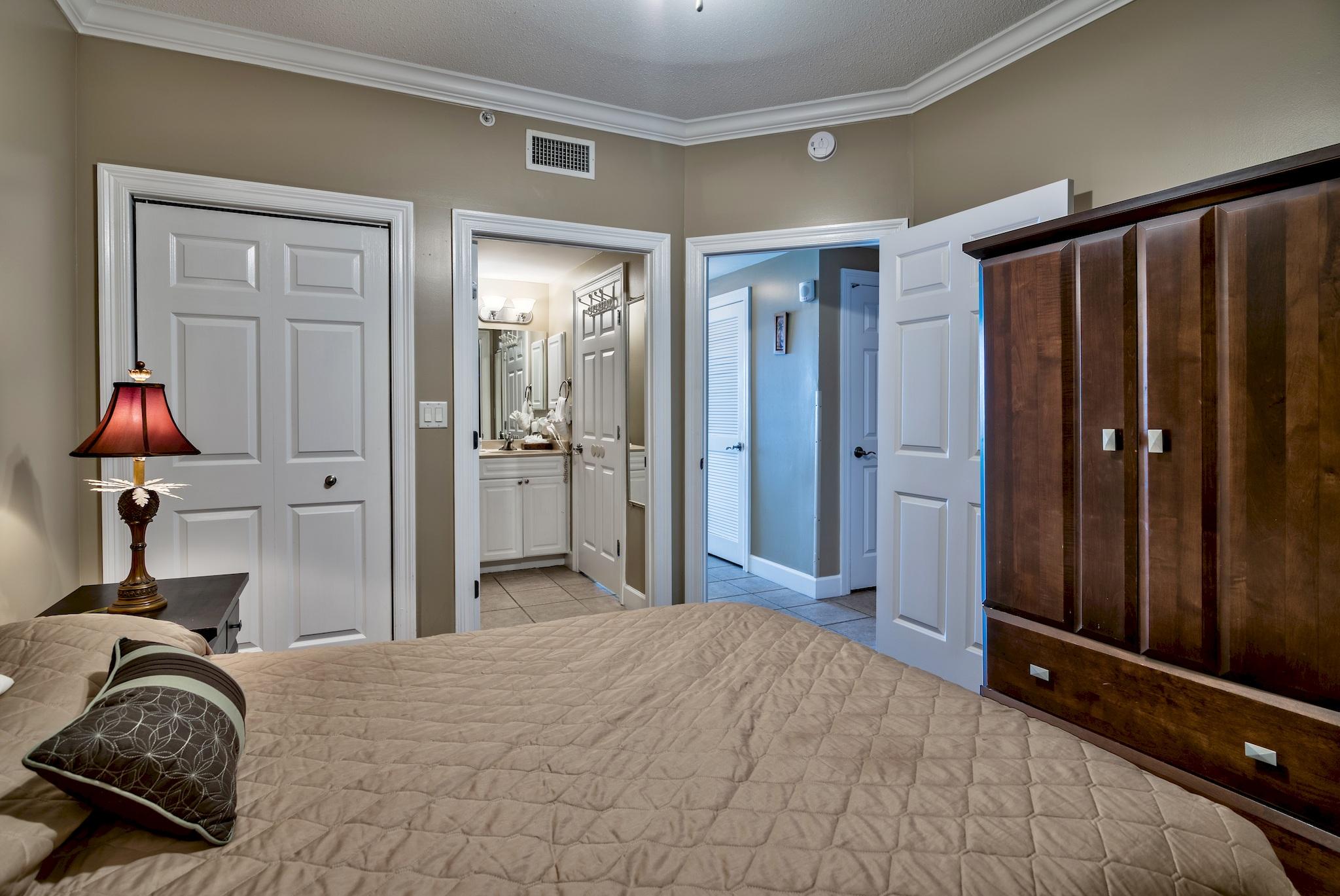 BOARDWALK CONDOMINIUMS - Residential