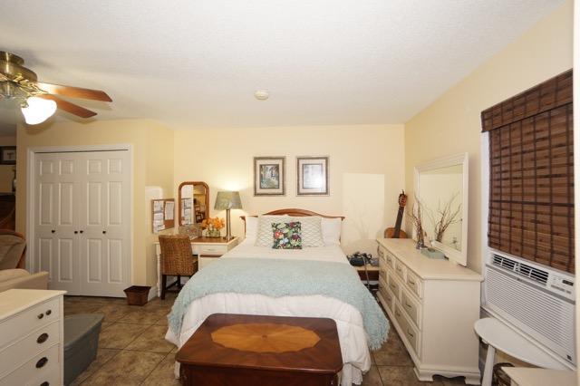 AZALEA GARDENS - Residential