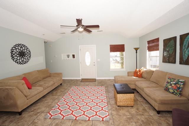 AZALEA GARDENS - Residential