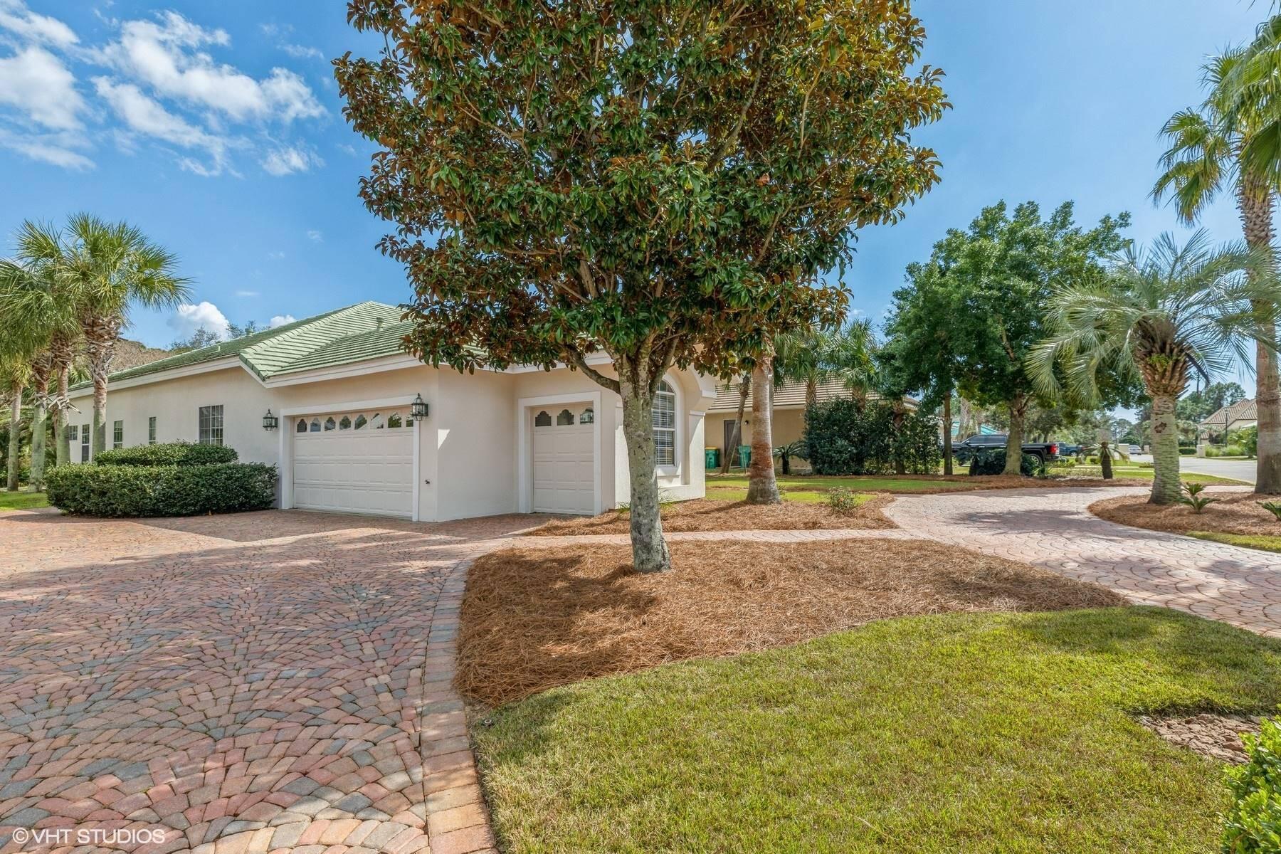 Emerald Bay - Residential