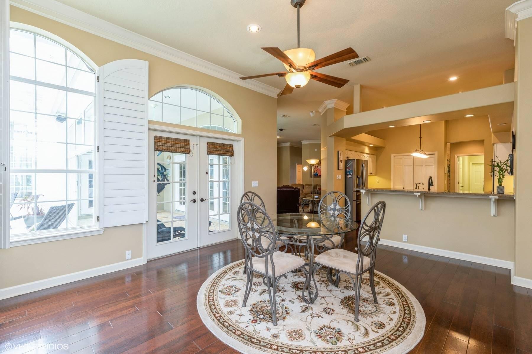 Emerald Bay - Residential