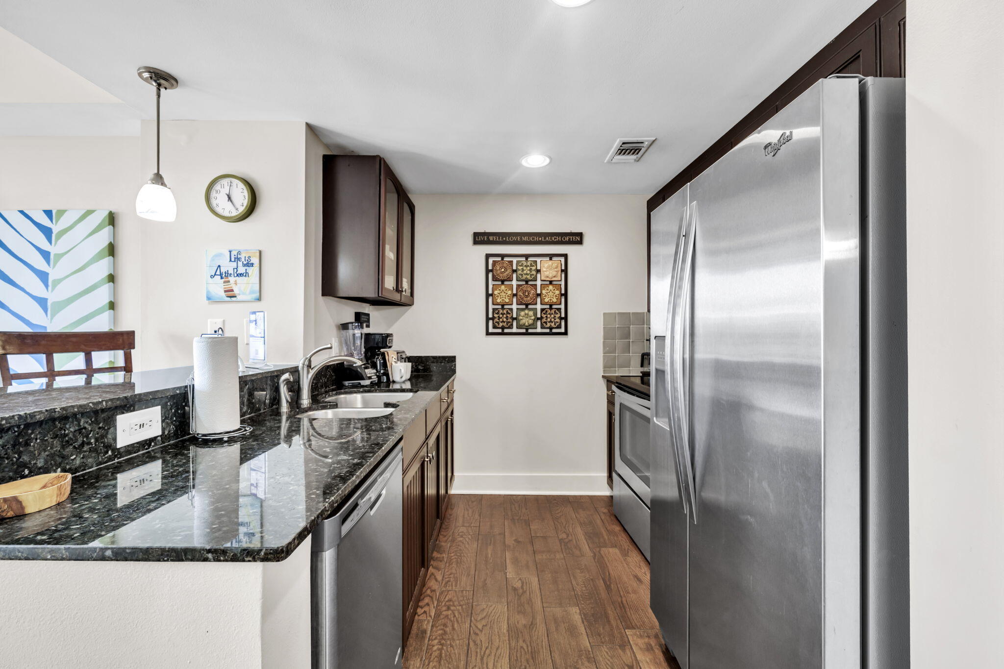 MARKET STREET INN - Residential