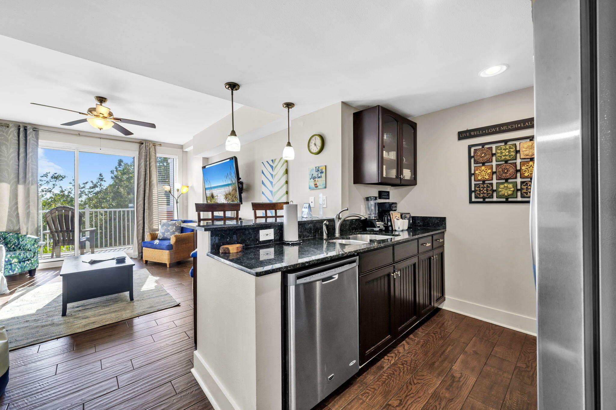 MARKET STREET INN - Residential