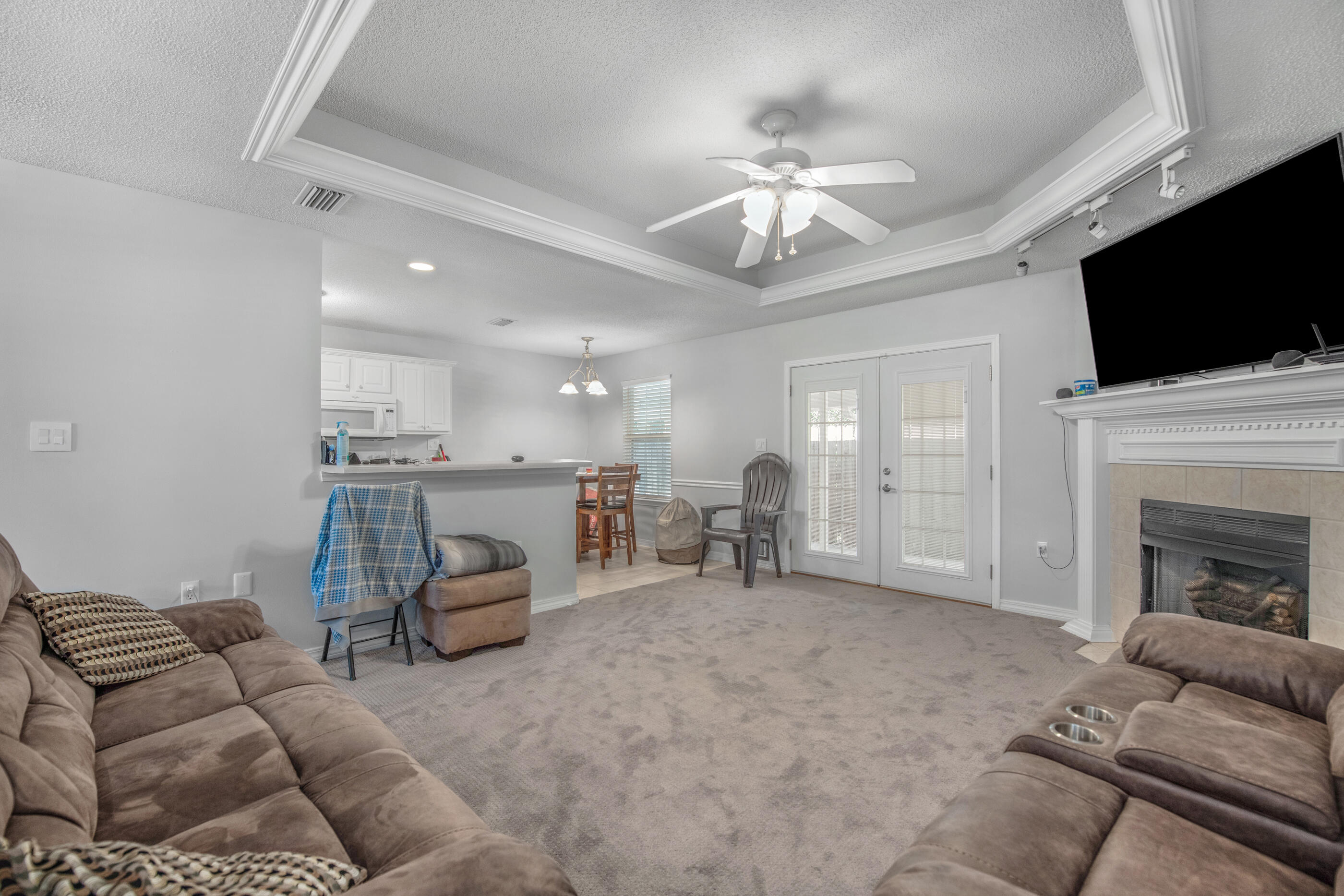 OAK PARK ESTATES - Residential