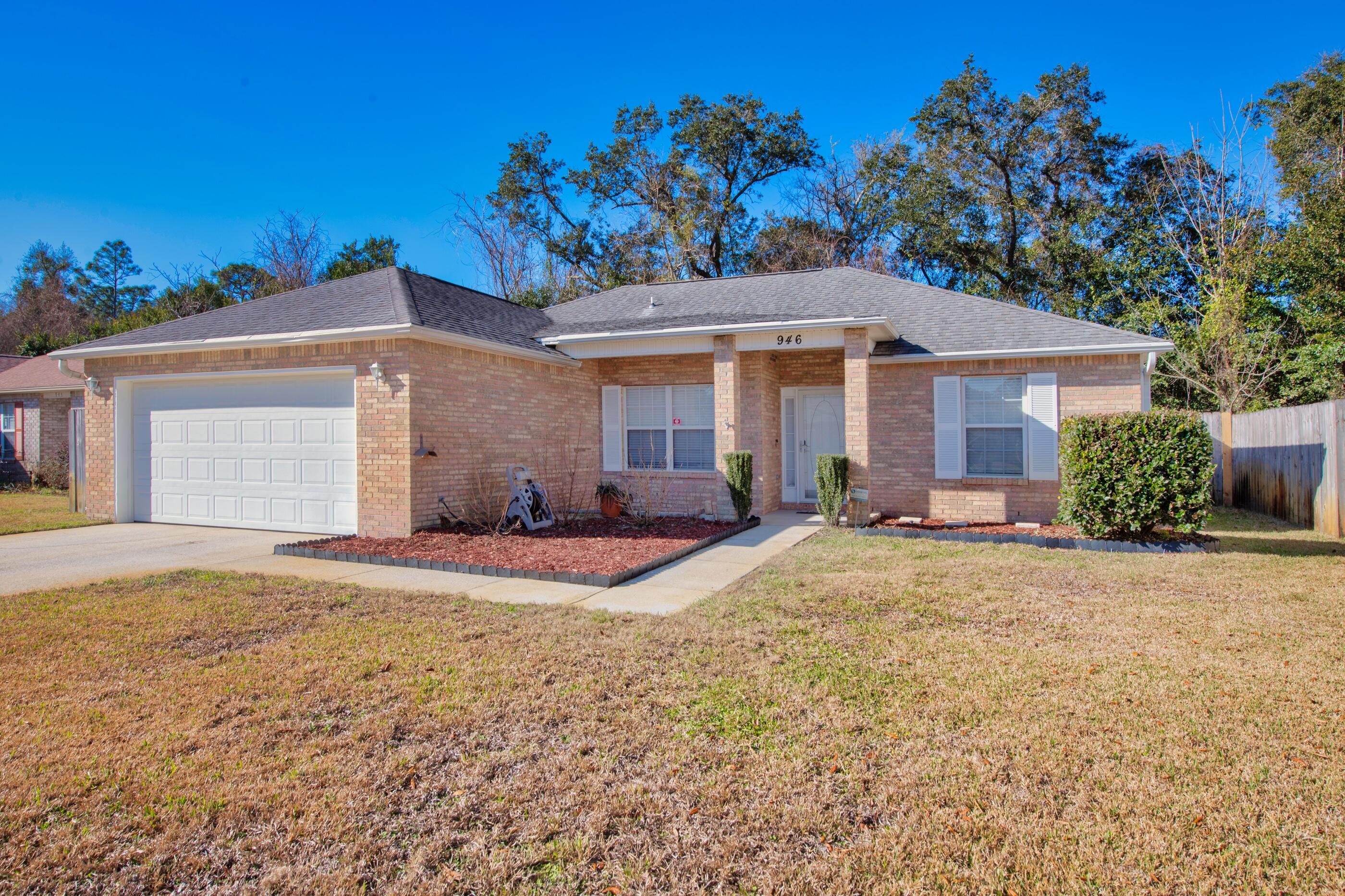 OAK PARK ESTATES - Residential