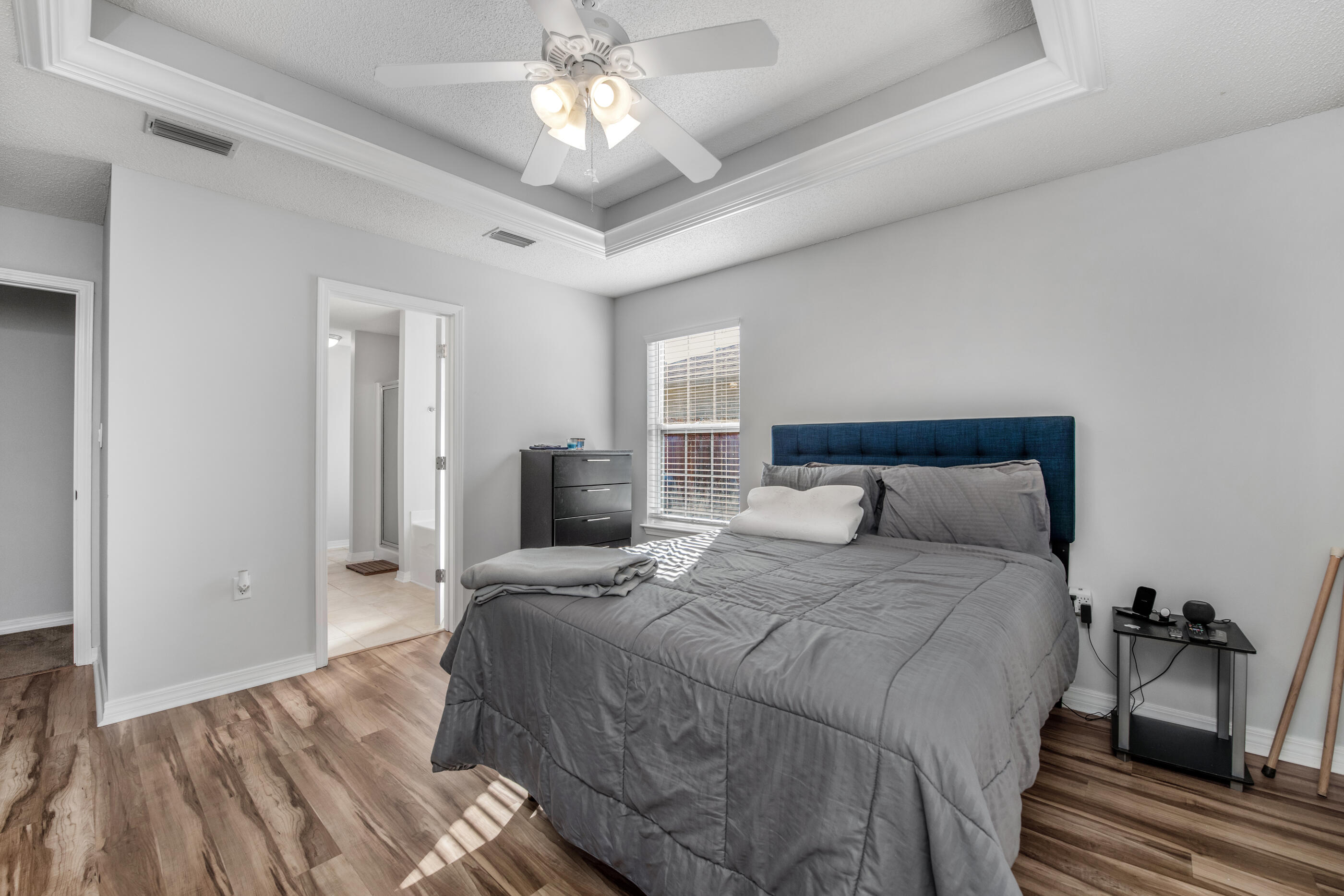 OAK PARK ESTATES - Residential