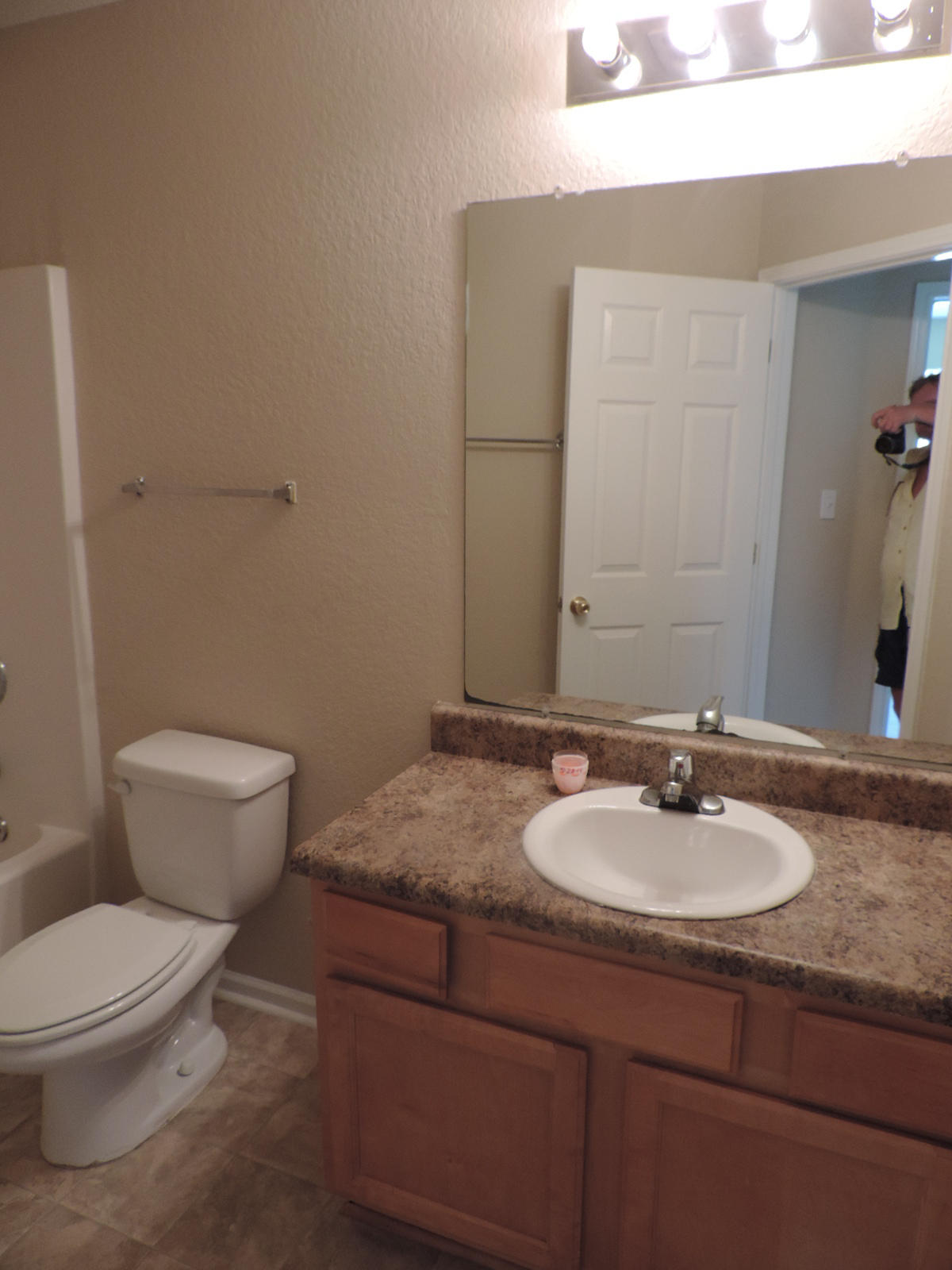 QUAIL HOLLOW - Residential