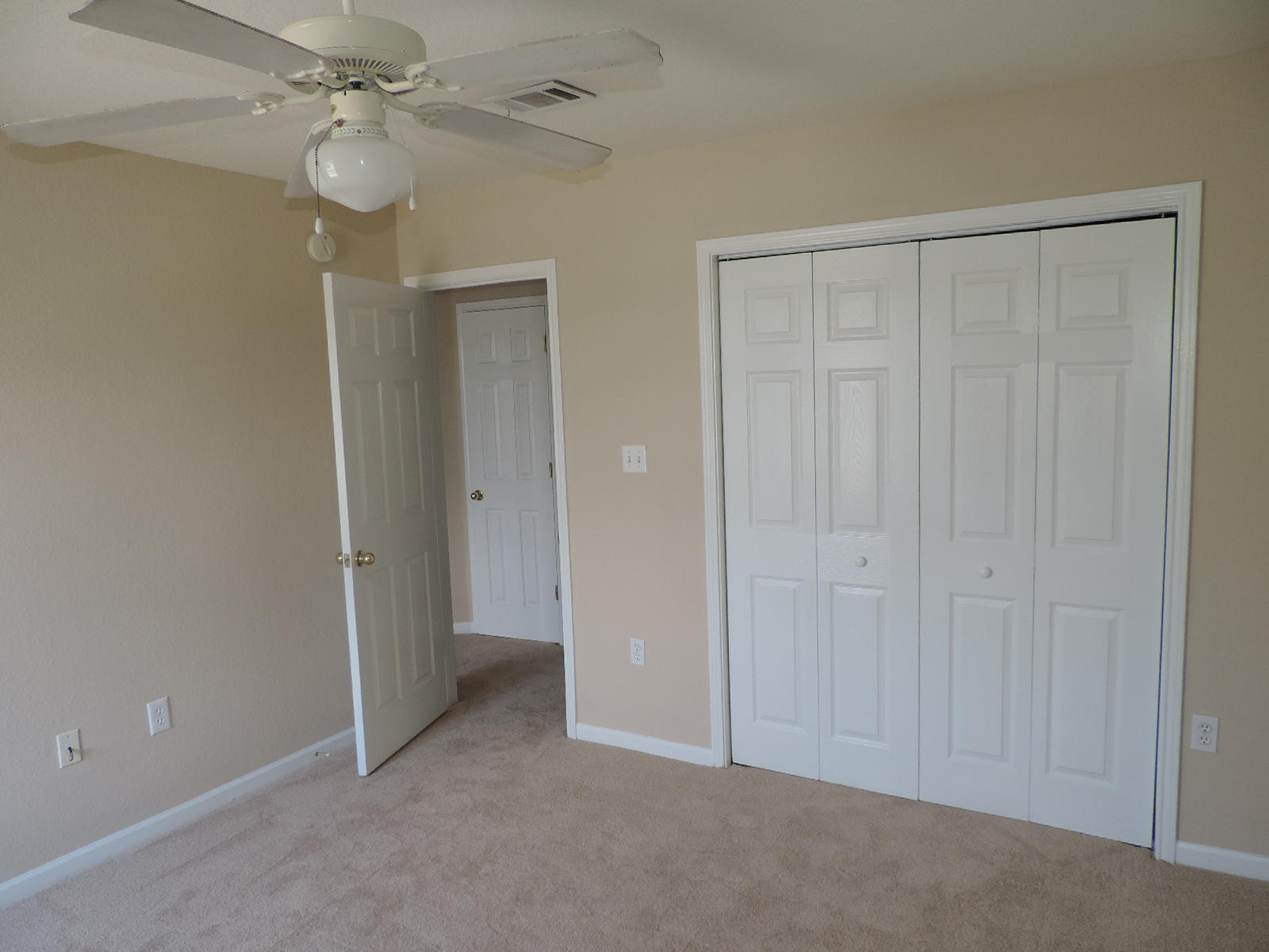 QUAIL HOLLOW - Residential