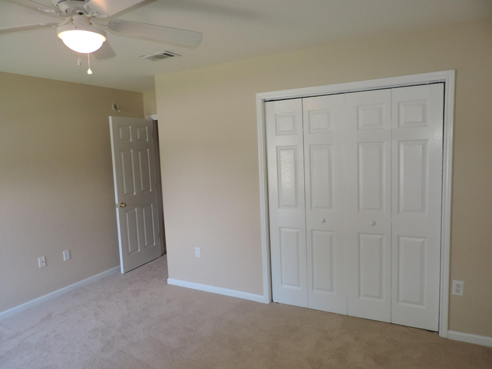 QUAIL HOLLOW - Residential