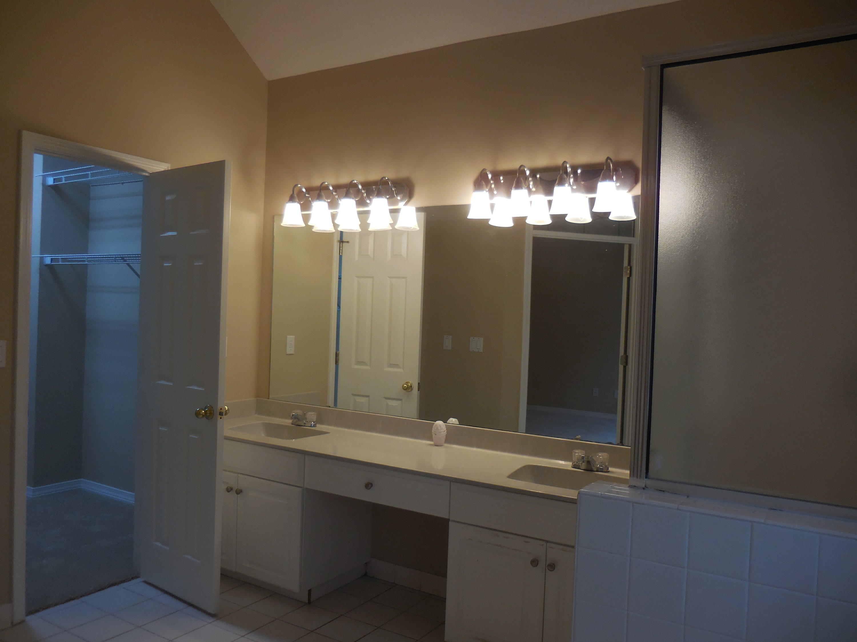 ST ANDREWS WEST BLUEWATER BAY 1 - Residential