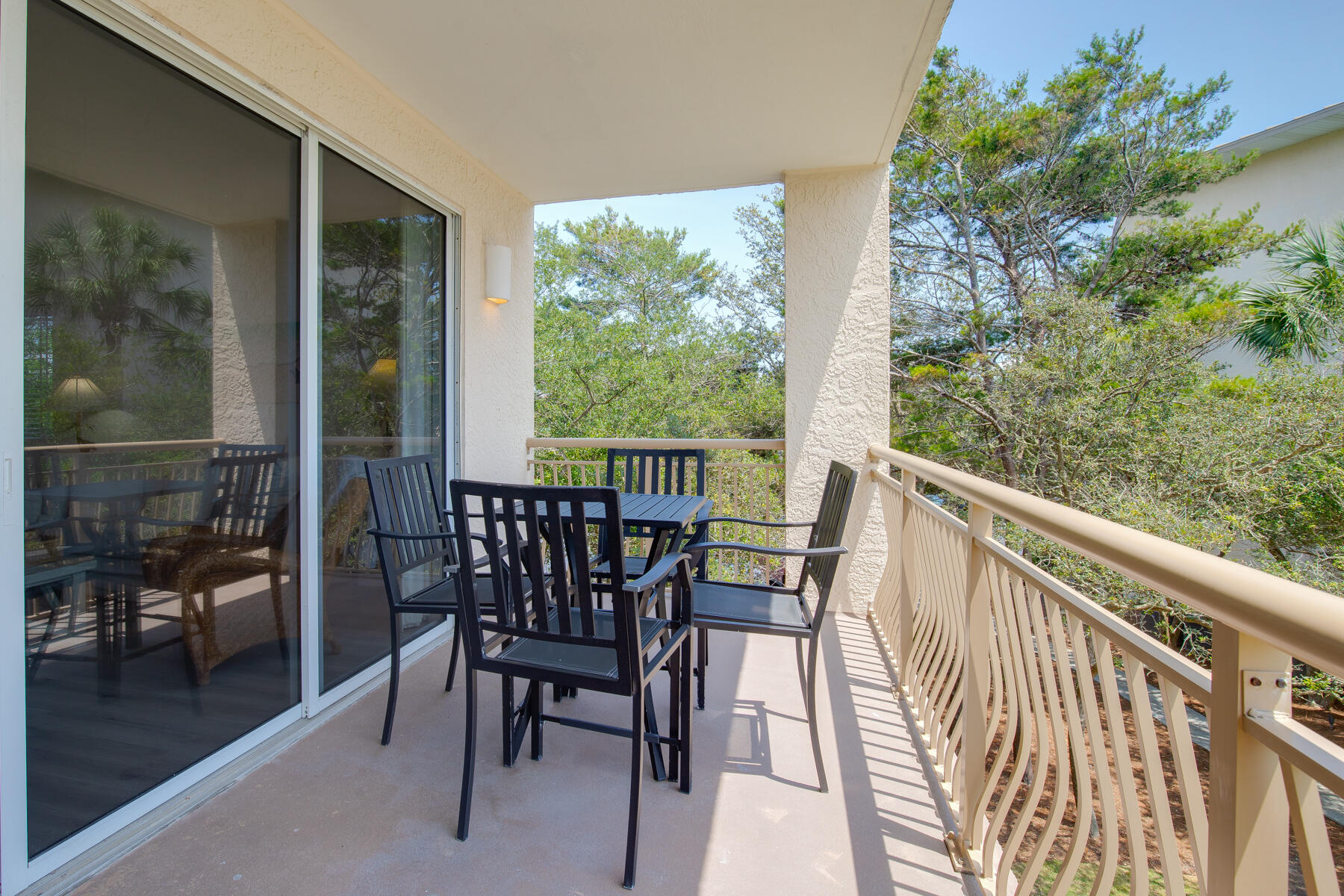 HIGH POINTE RESORT CONDO - Residential