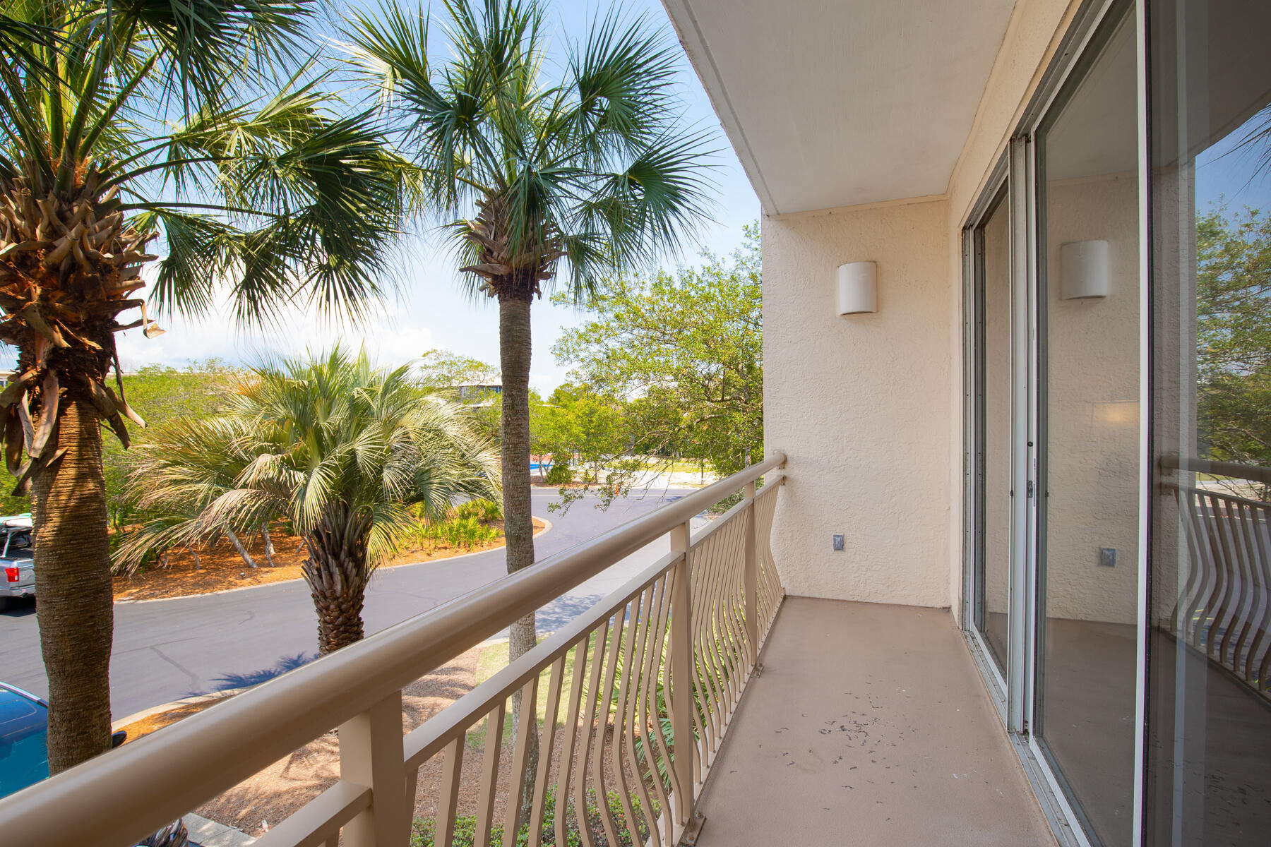 HIGH POINTE RESORT CONDO - Residential
