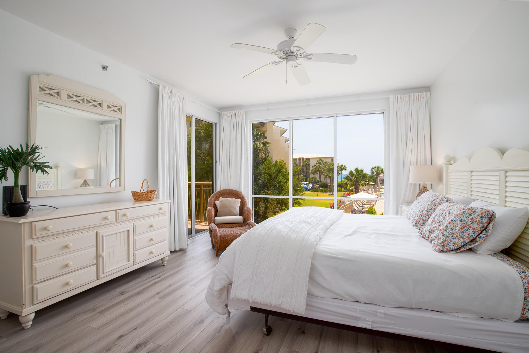 HIGH POINTE RESORT CONDO - Residential