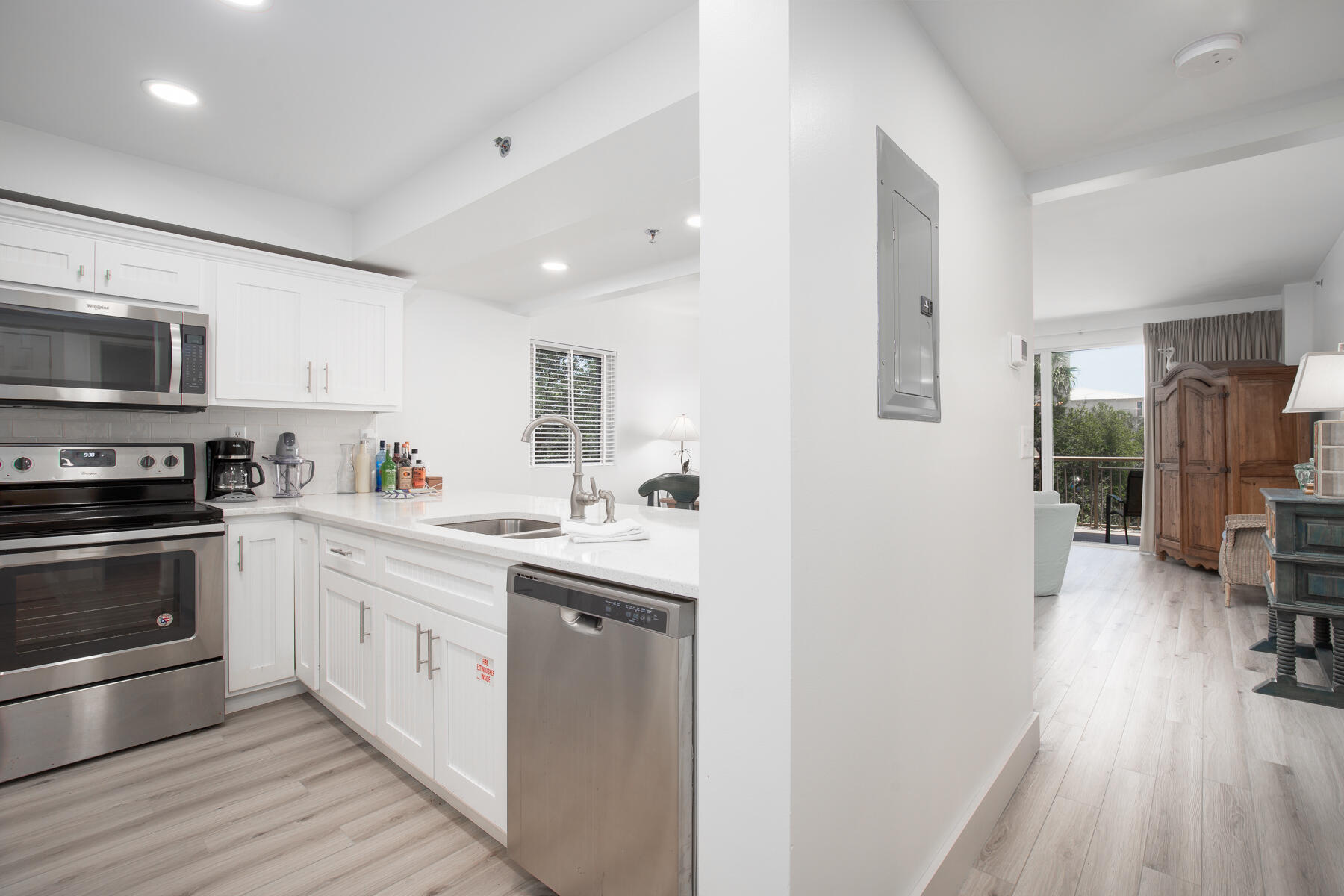 HIGH POINTE RESORT CONDO - Residential