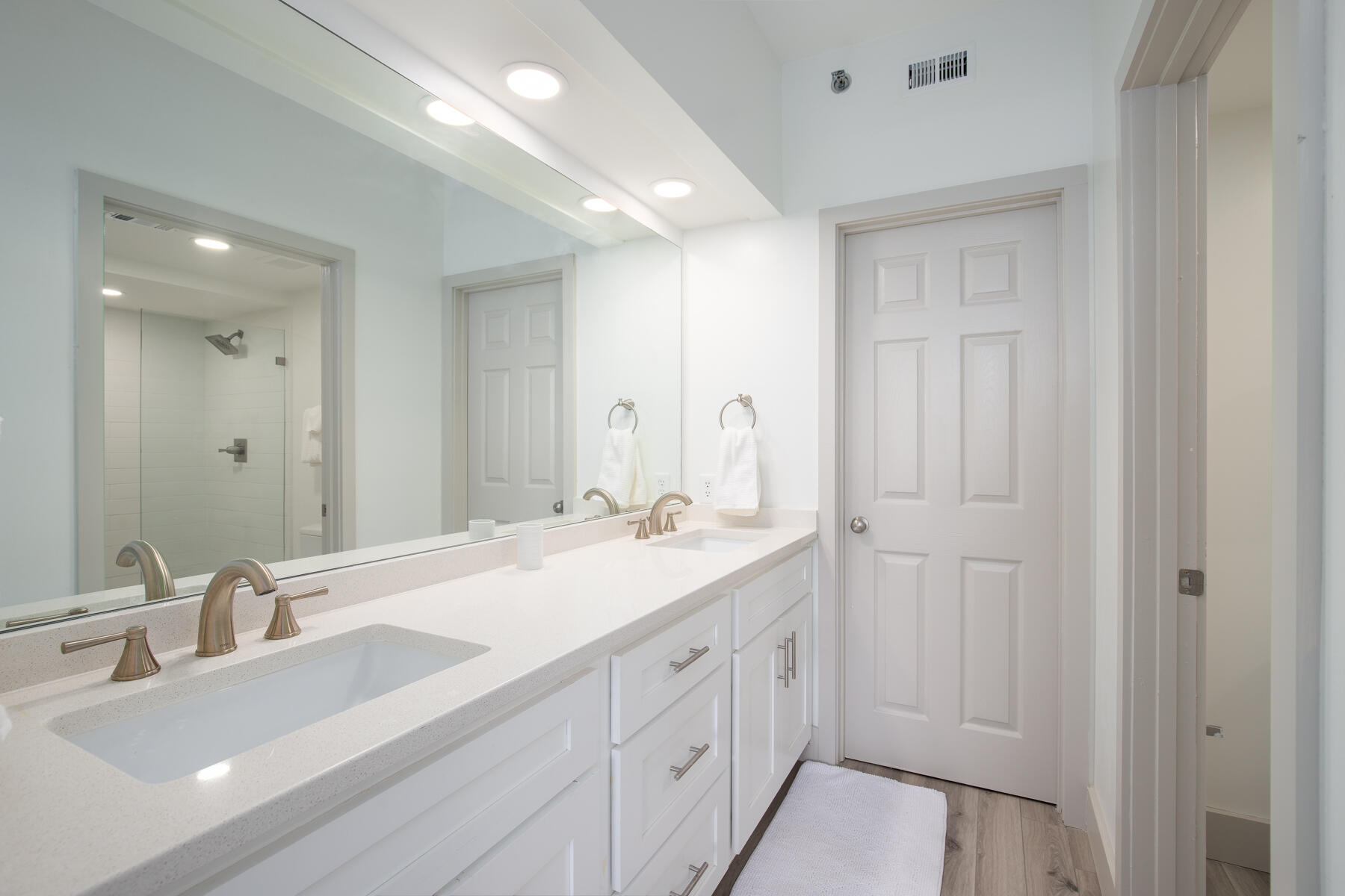 HIGH POINTE RESORT CONDO - Residential