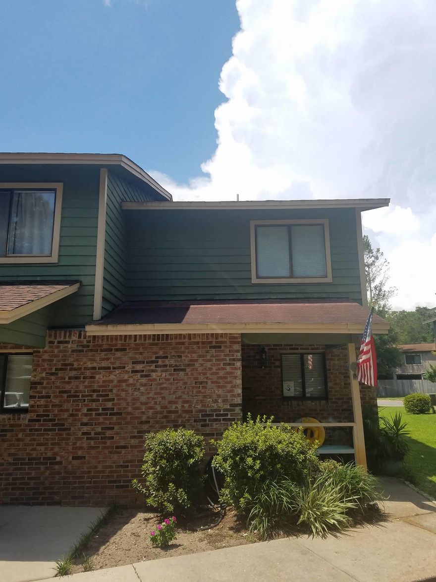 Elliot point area and conveniently located within walking distance to Uptown Station! a.c. installed in 2016! This home has beautiful floating laminate flooring flowing throughout with NO CARPET! The kitchen has a lot of space with ample cabinet space. Perfect entertaining space with views from front of the home to the back and a living area that is oversized and fits that big couch you always need space for! Don't forget the nice patio area that overlooks the POOL! Come enjoy the pool without the upkeep. All grounds and pool work is taken care of for you!!! The master bedroom has its own balcony and private storage room for your own space to enjoy the summer nights. Don't miss your opportnity to be in the Elliot Point neighborhood for UNDER $10