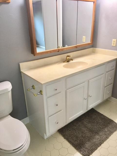 PLANTATION MANOR - Residential Lease