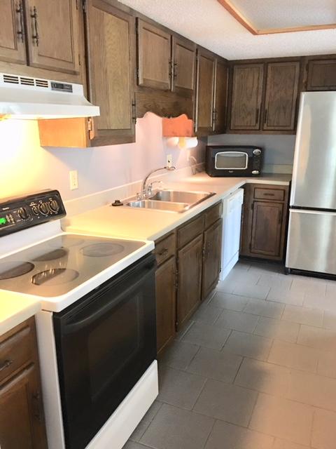 PLANTATION MANOR - Residential Lease