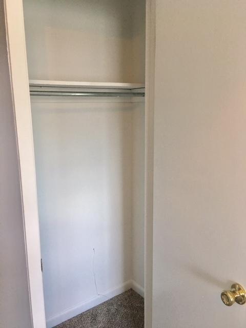 PLANTATION MANOR - Residential Lease