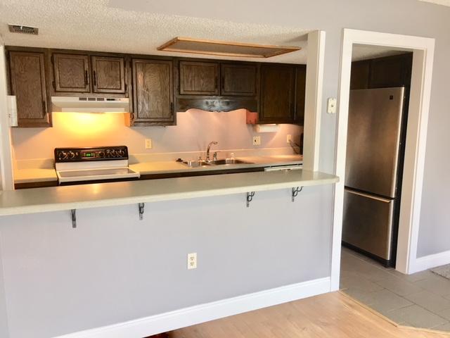 PLANTATION MANOR - Residential Lease