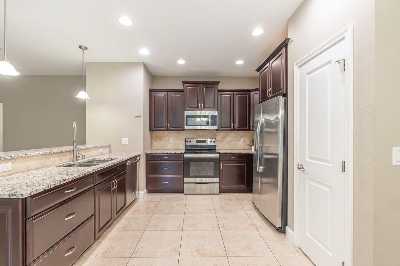 KITTRELL ESTATES - Residential