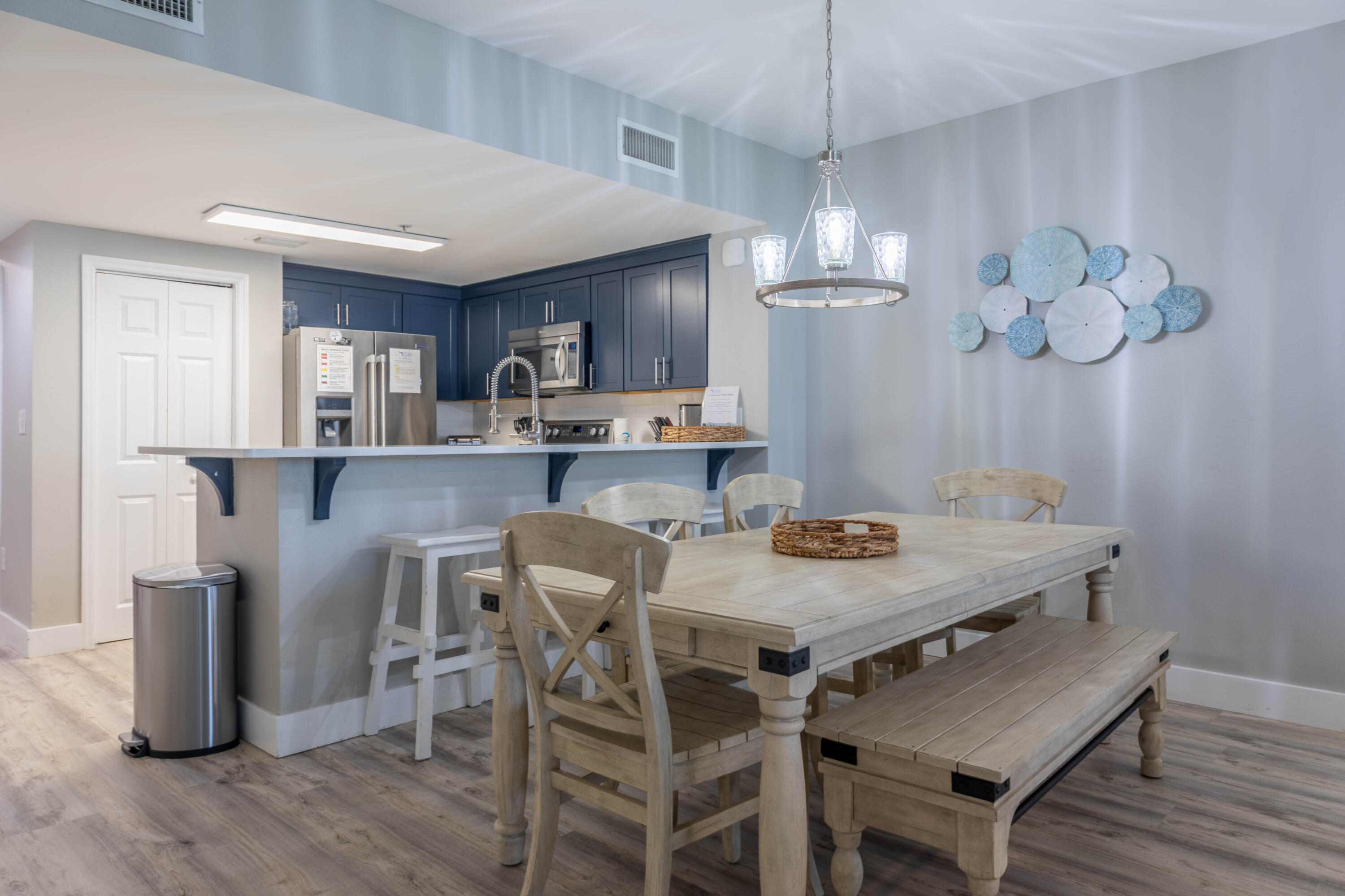 MAJESTIC BEACH TOWERS I - Residential