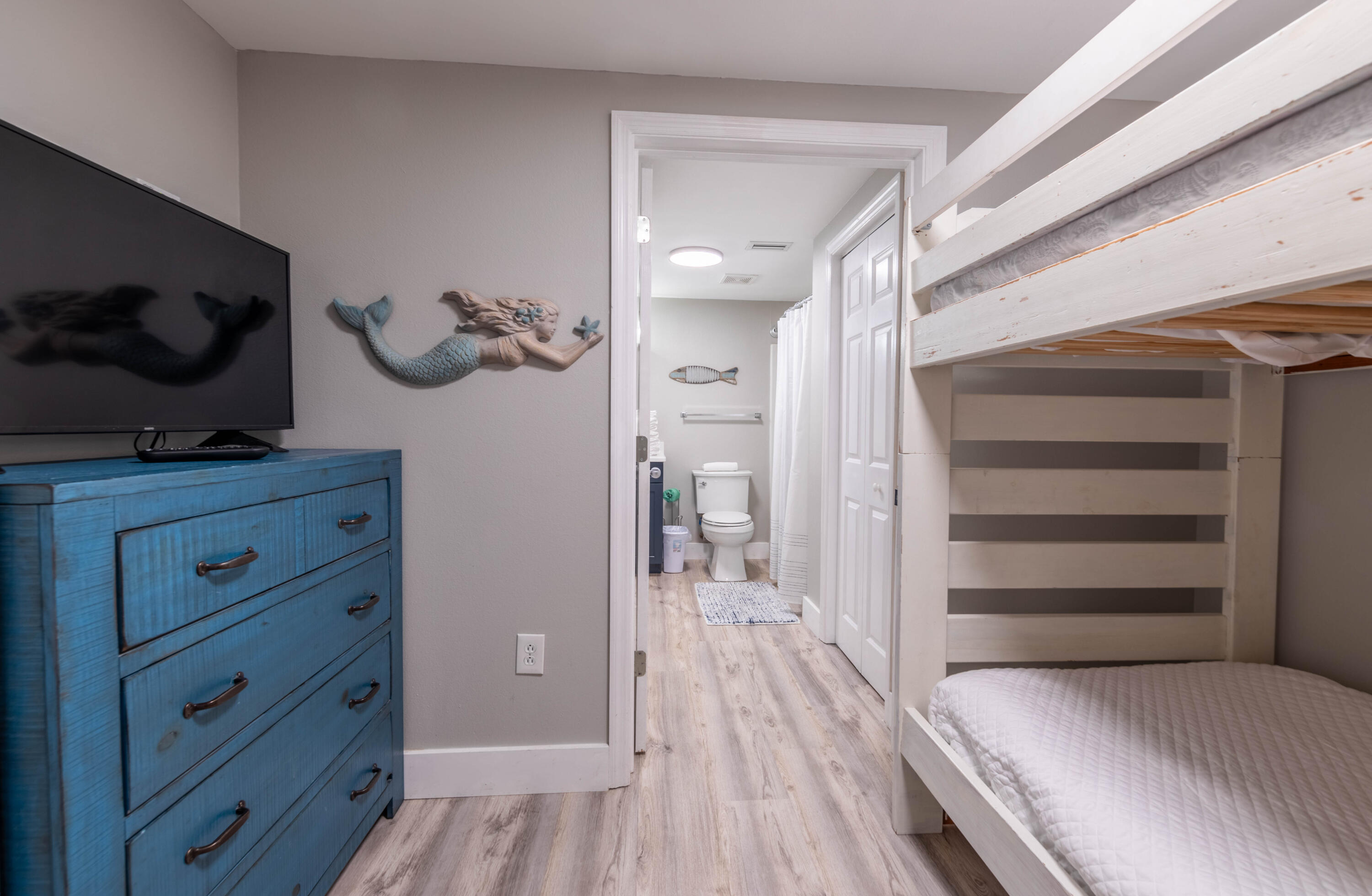 MAJESTIC BEACH TOWERS I - Residential