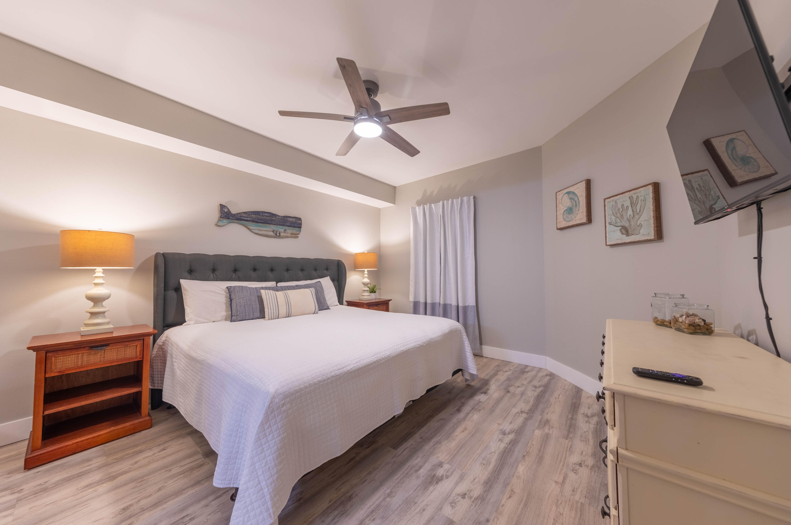 MAJESTIC BEACH TOWERS I - Residential