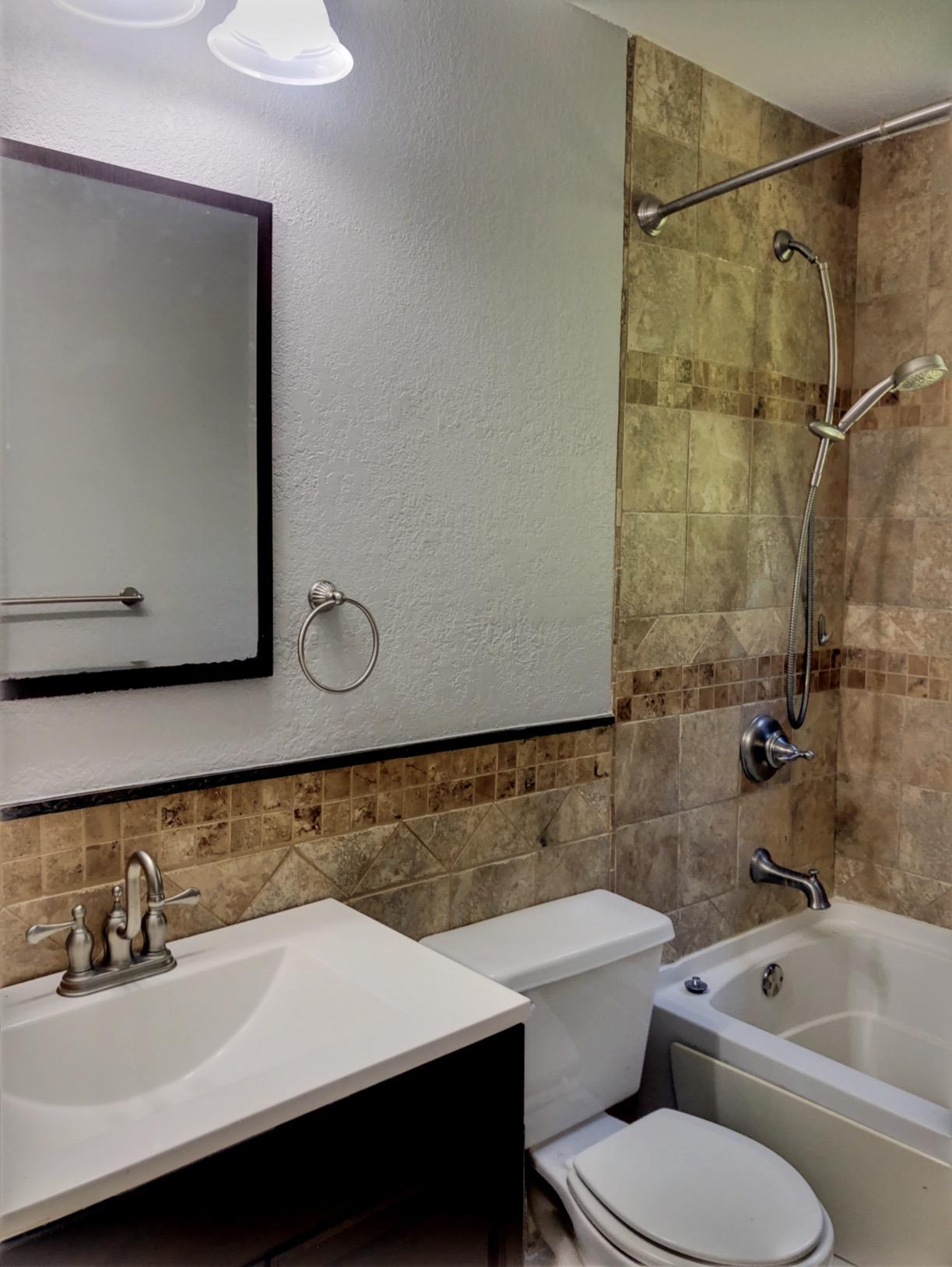 FOXWOOD ESTATES 1 - Residential