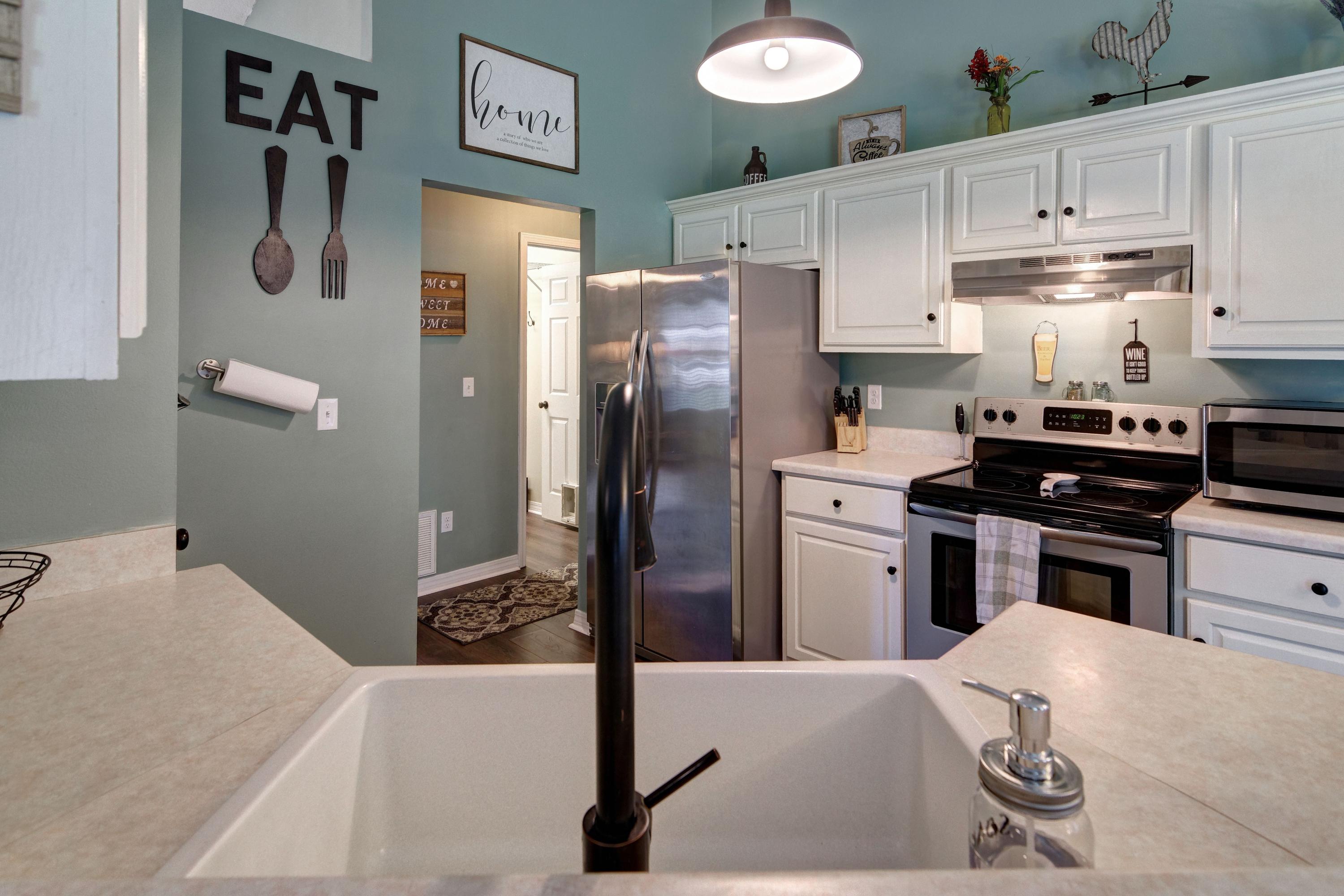 HOLLEY BY THE SEA - Residential