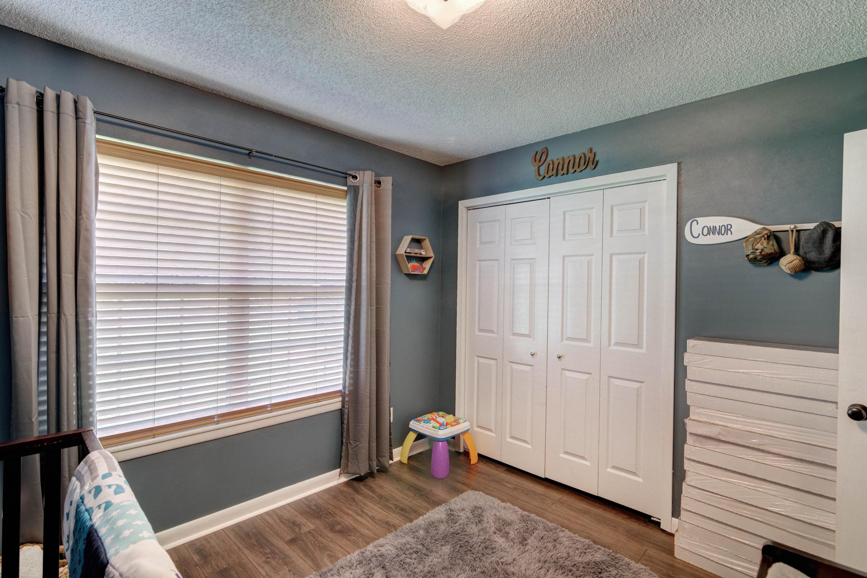 HOLLEY BY THE SEA - Residential