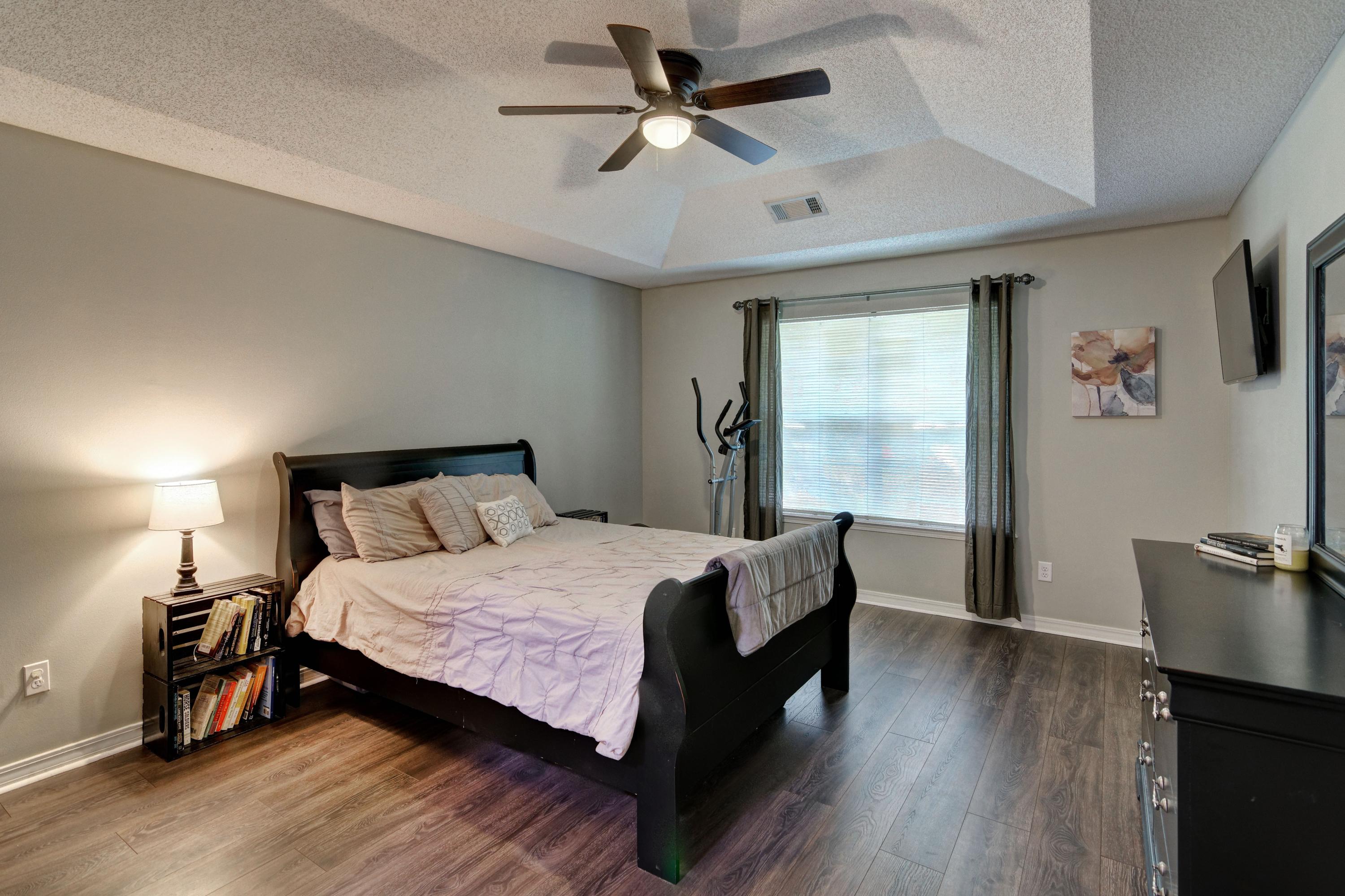 HOLLEY BY THE SEA - Residential