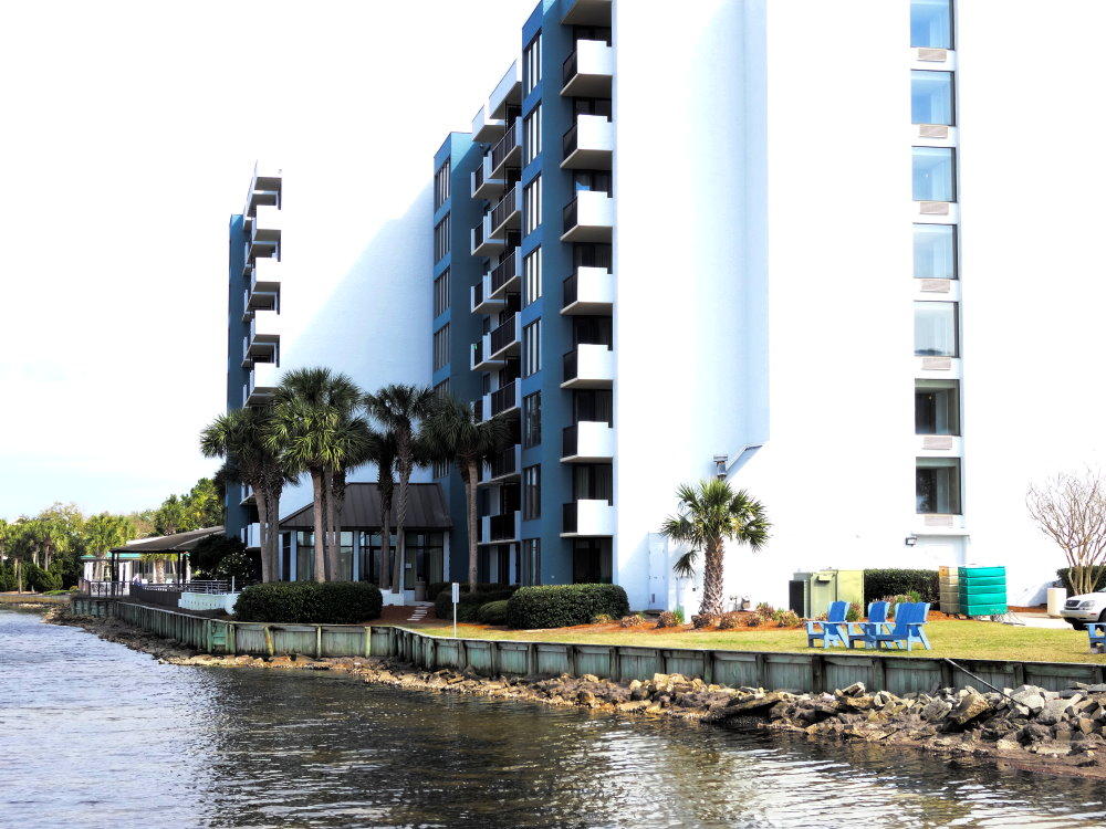 BAYSIDE CONDO SANDESTIN - Residential
