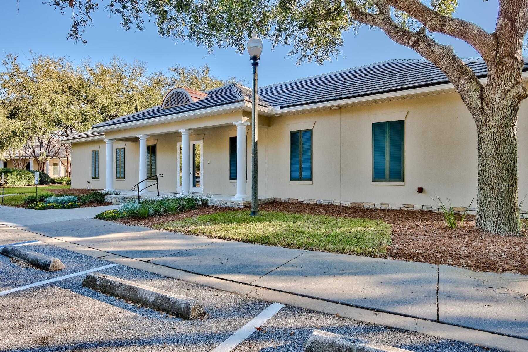 ONE WATER PLACE - Residential