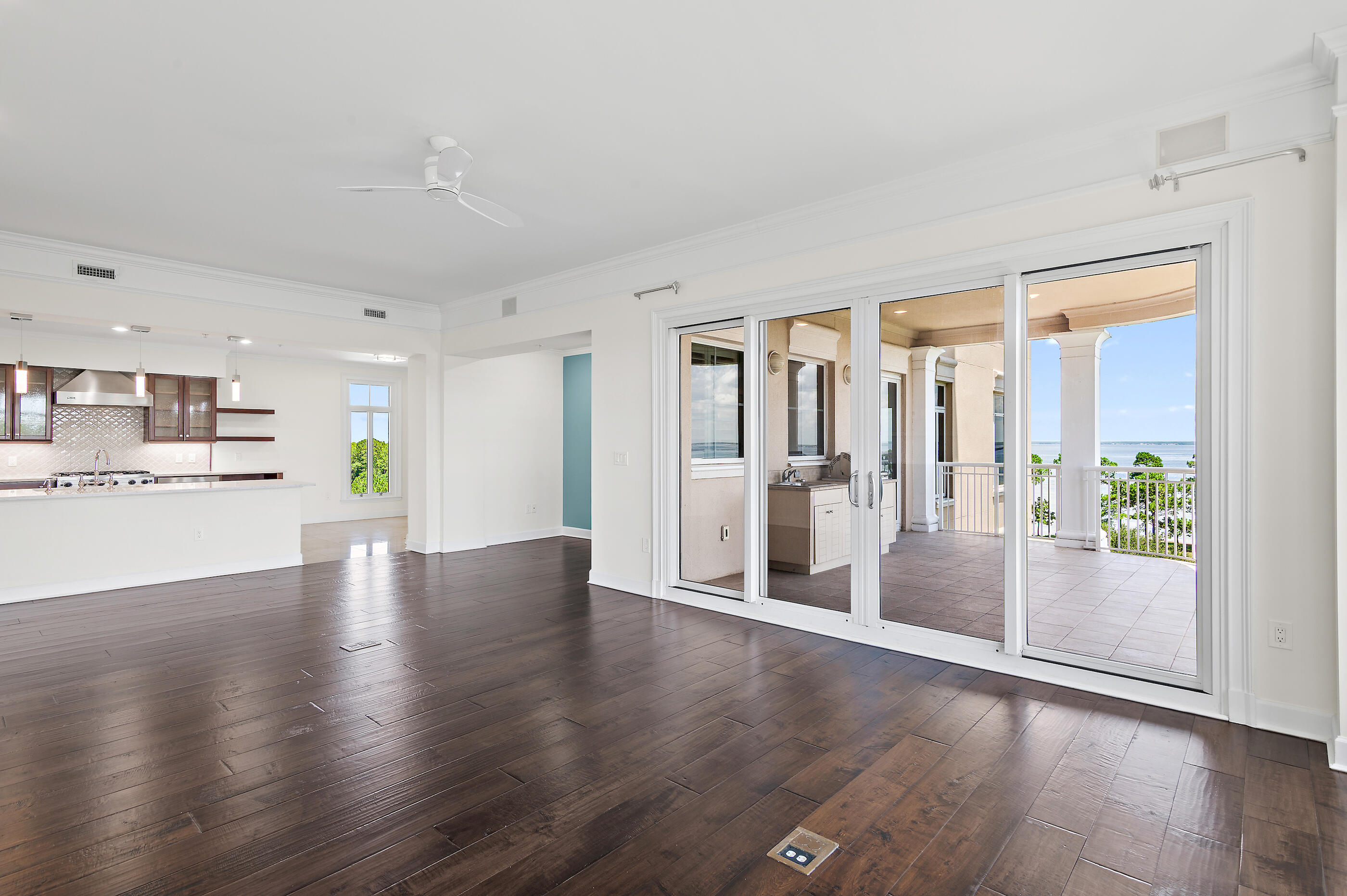 ONE WATER PLACE - Residential