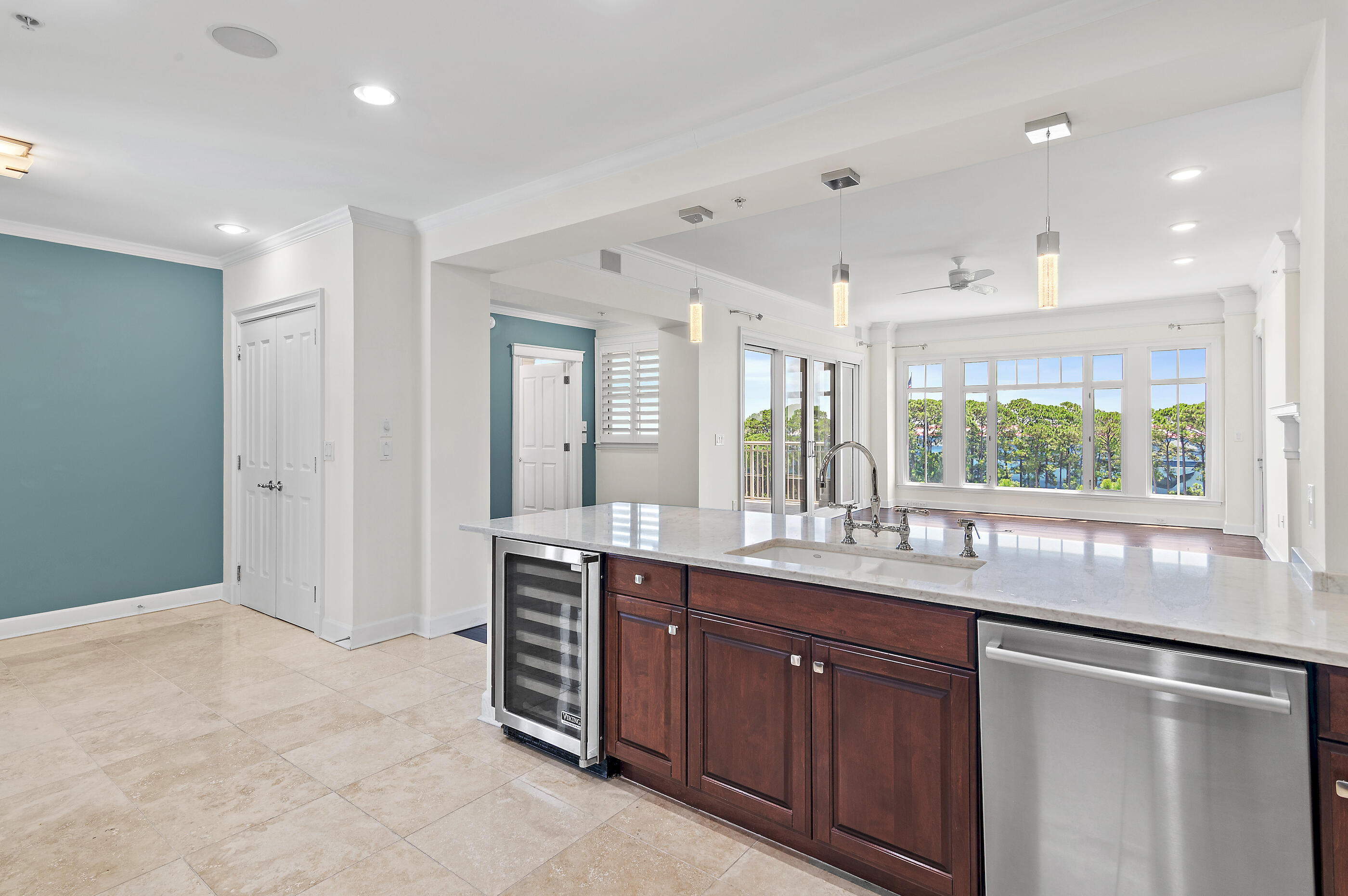 ONE WATER PLACE - Residential
