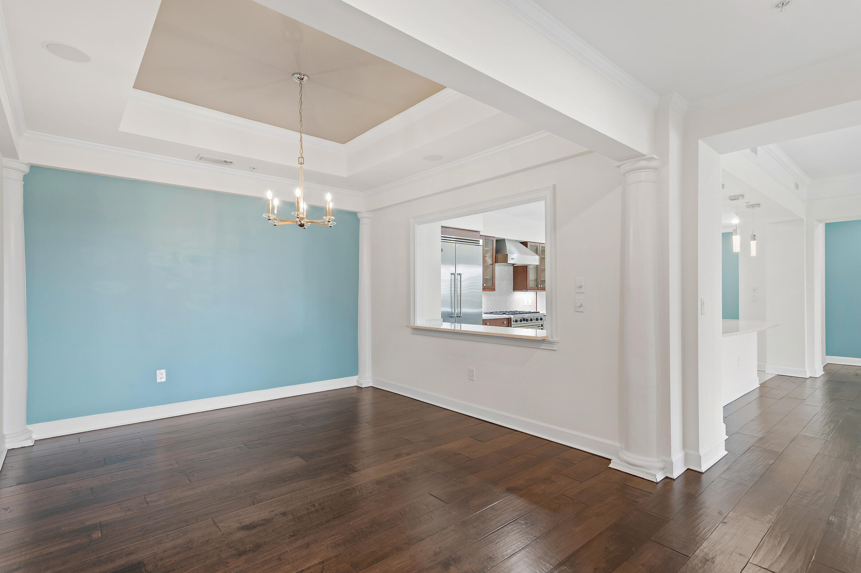 ONE WATER PLACE - Residential