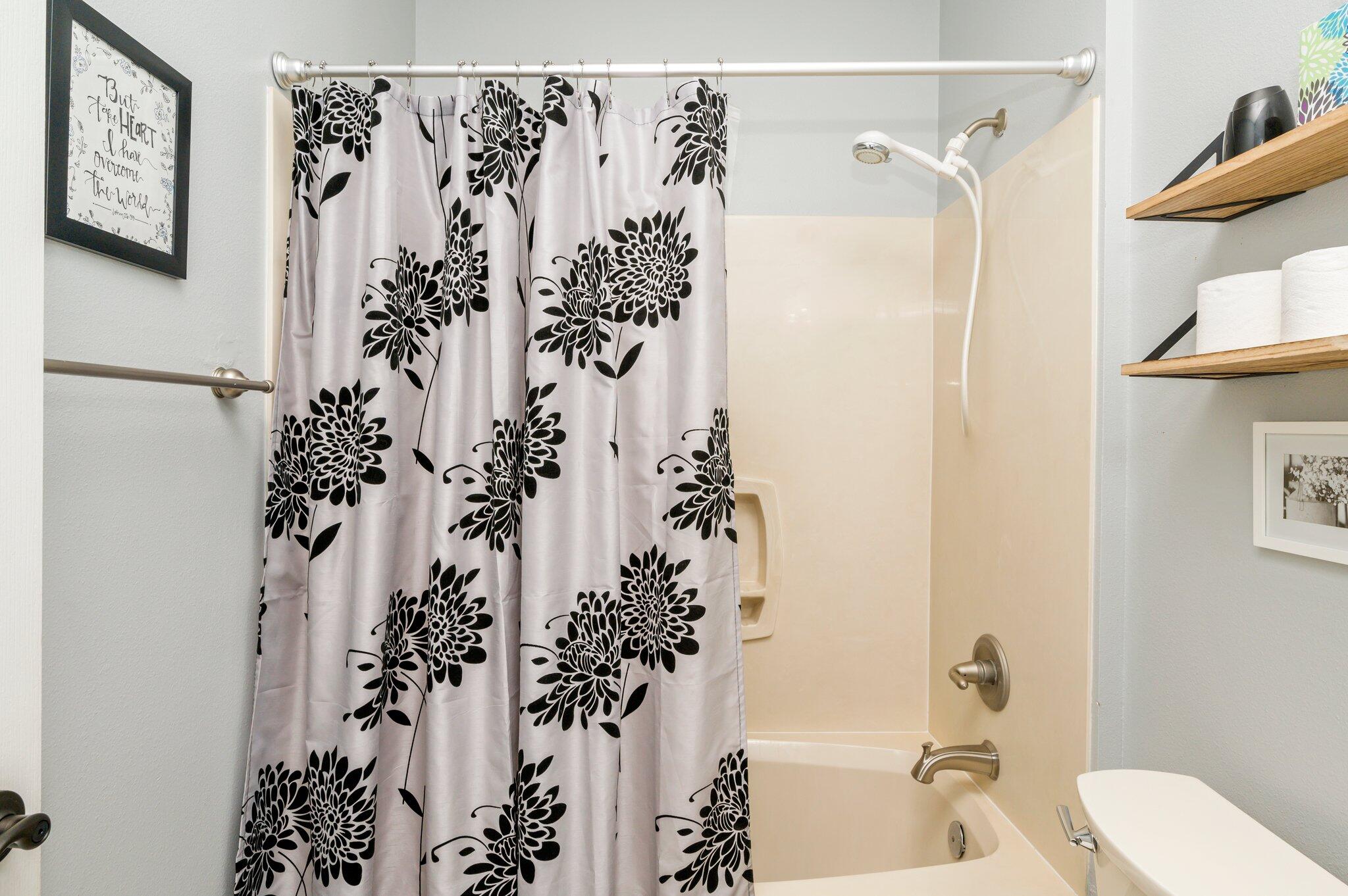 JUNIPER CREEK ESTATES - Residential