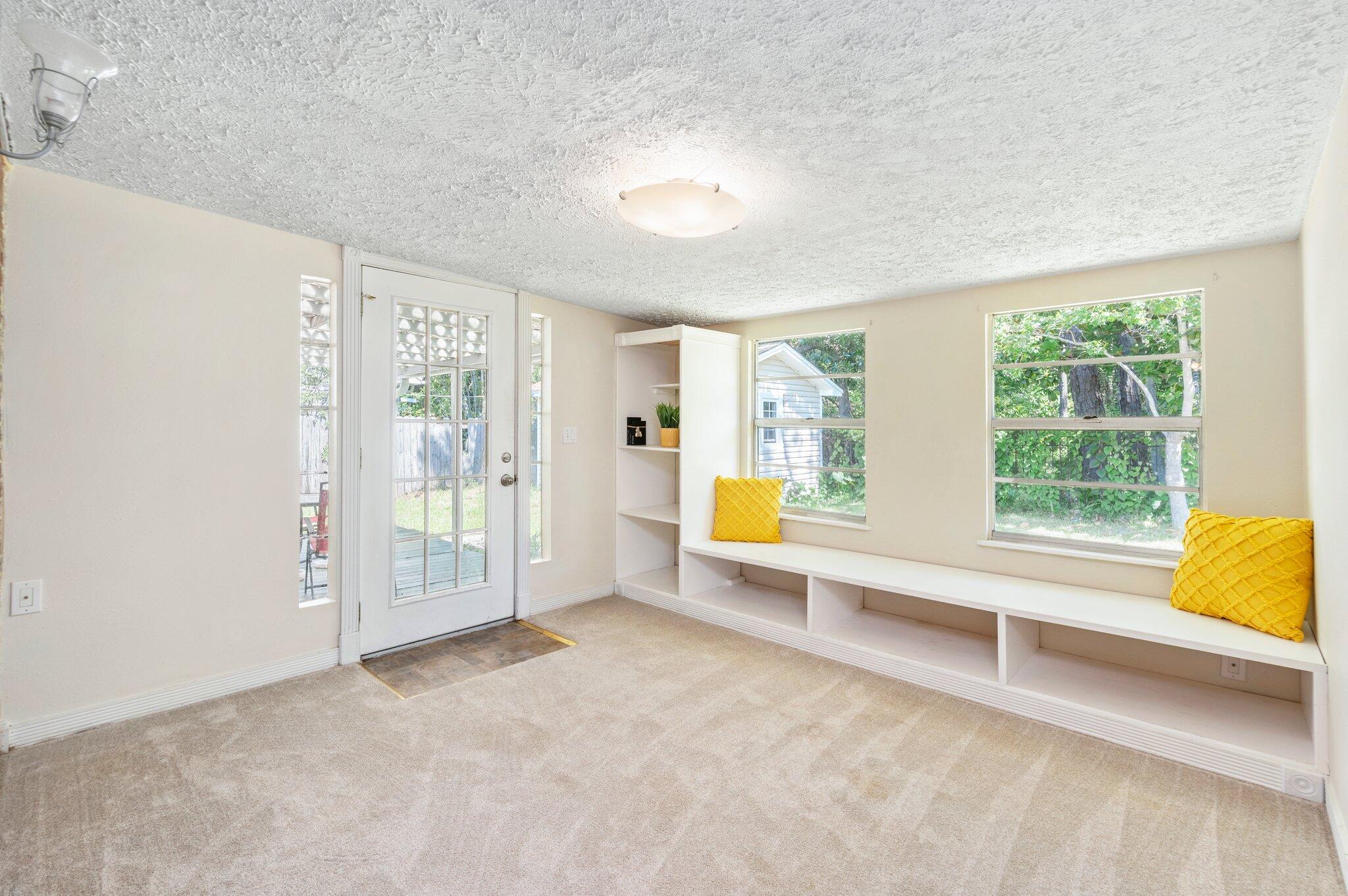 CHATEAU PRES DE LA MER - Residential