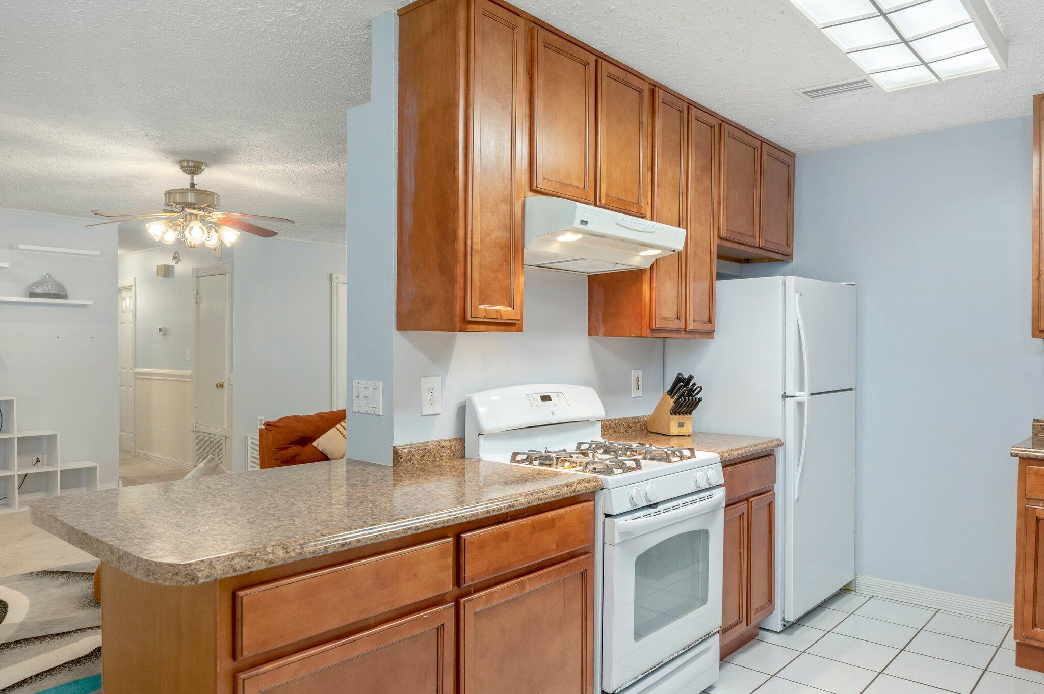 CHATEAU PRES DE LA MER - Residential