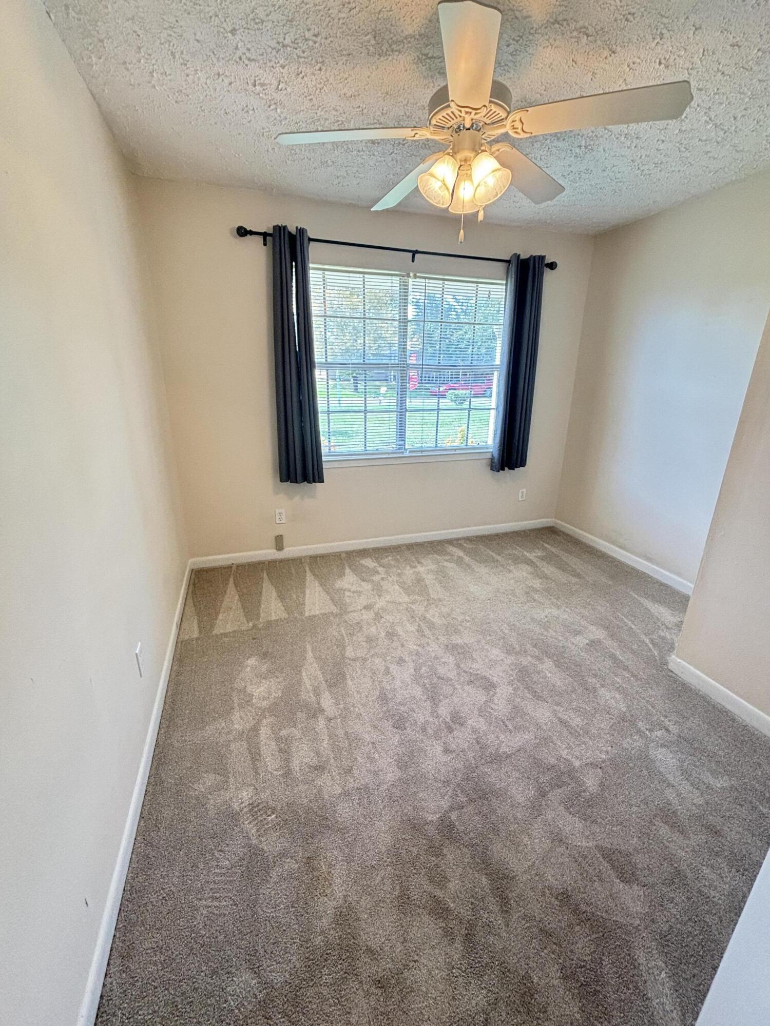 CHATEAU PRES DE LA MER - Residential