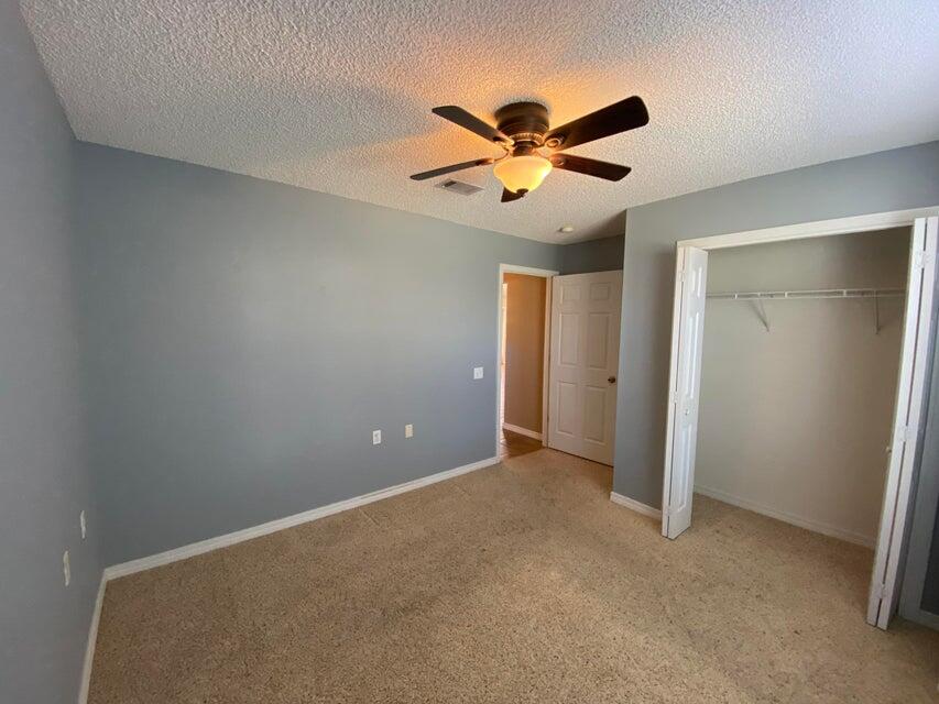 LIGHTHOUSE POINTE - Residential