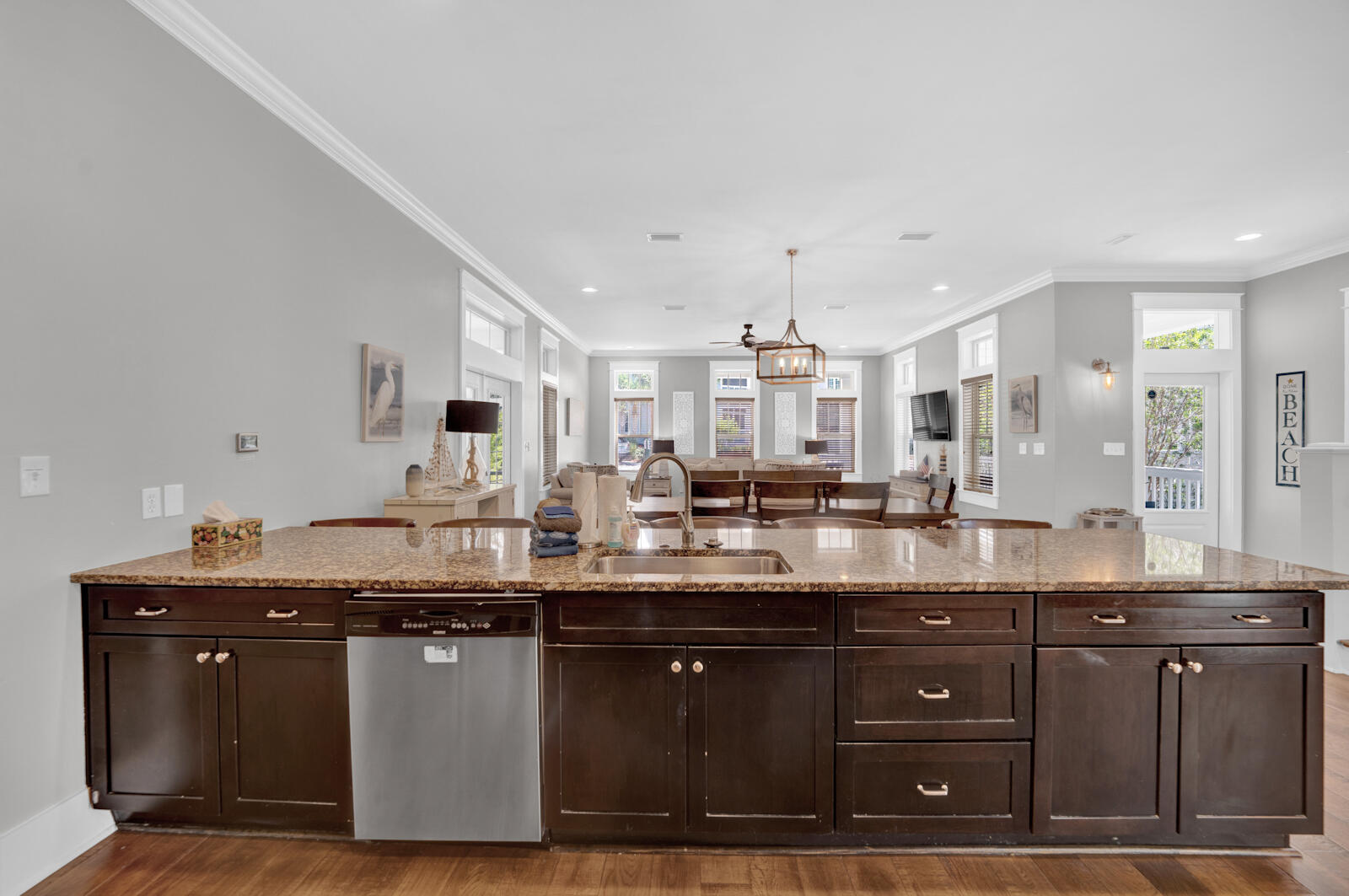 COTTAGES AT EASTERN LAKE - Residential