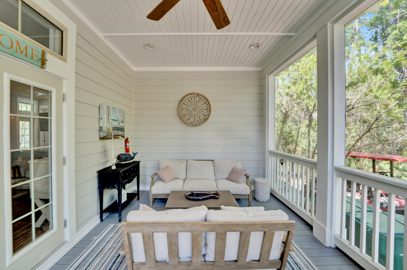 COTTAGES AT EASTERN LAKE - Residential