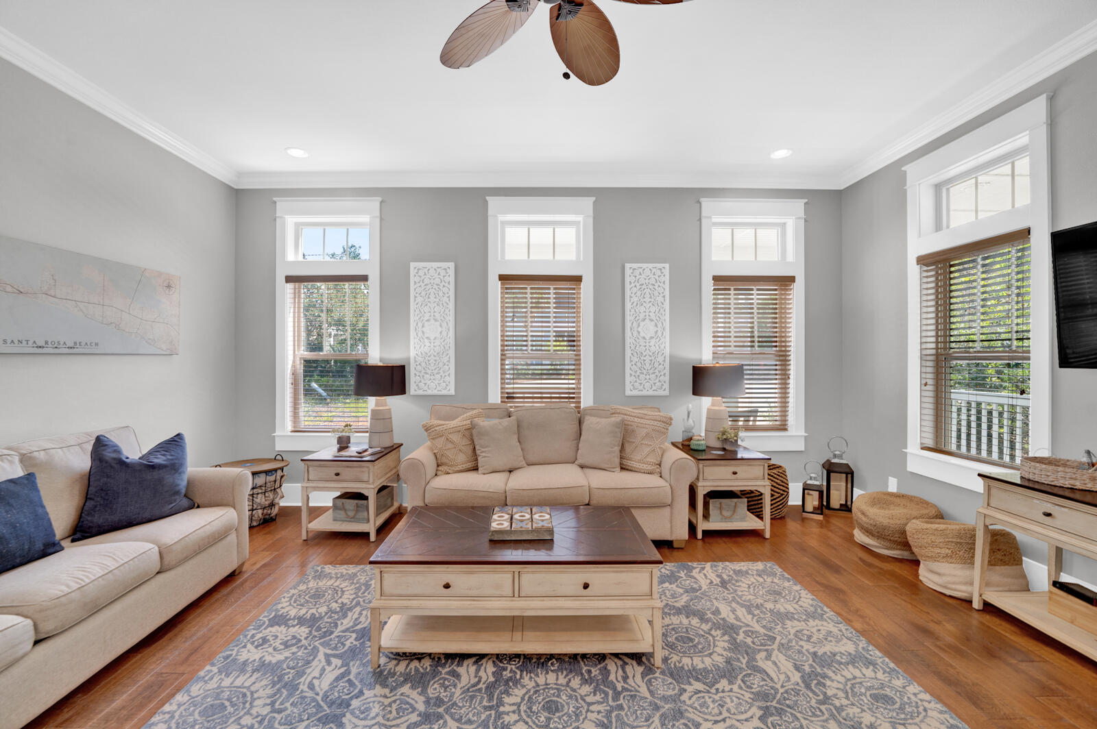 COTTAGES AT EASTERN LAKE - Residential